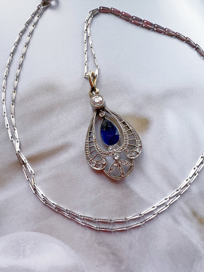 Edwardian era / Belle époque platinum 18K gold diamond blue sapphire necklace