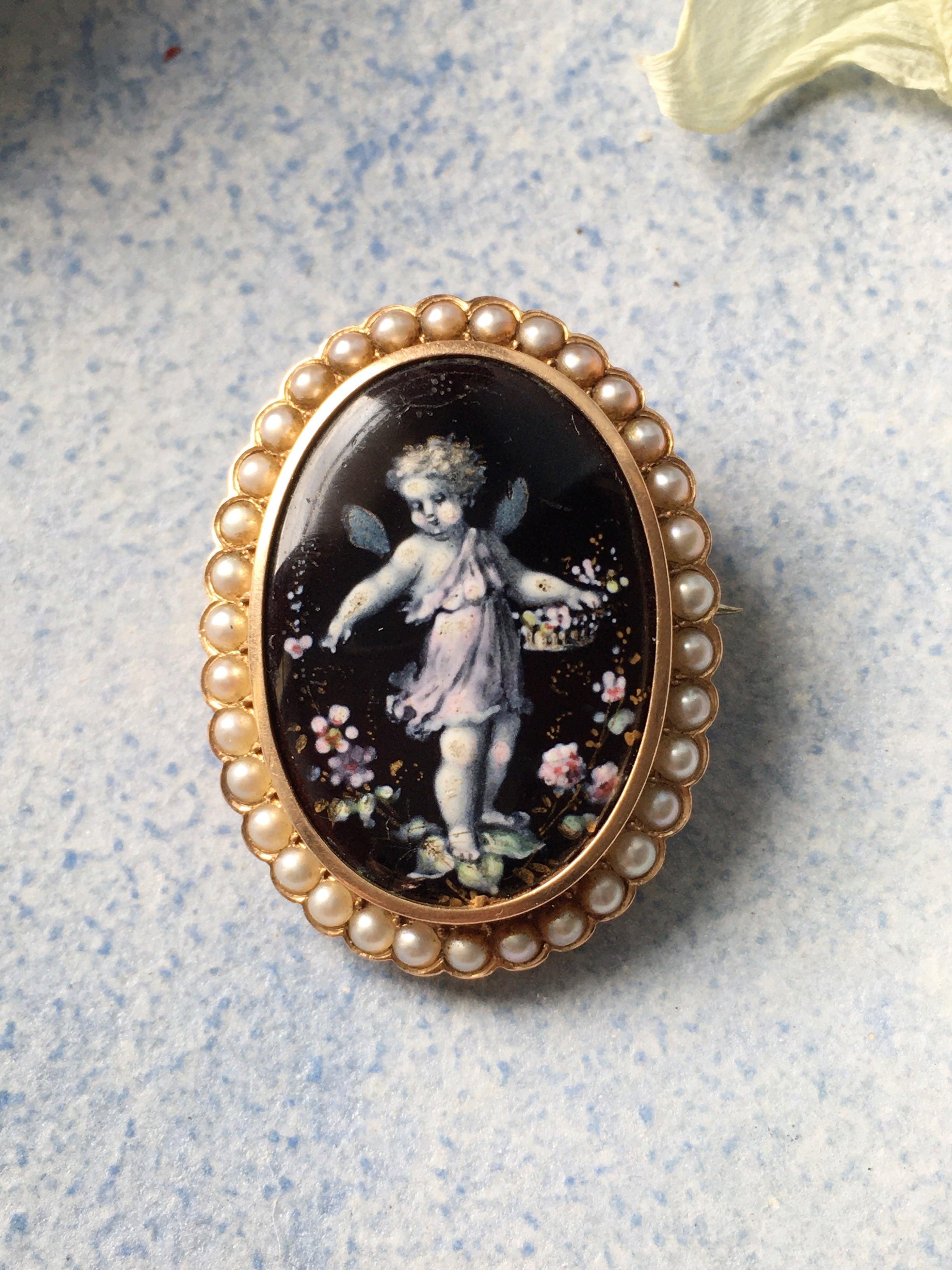 Magnificent 18K gold cherub flower enameled natural pearl brooch - Curiously timeless