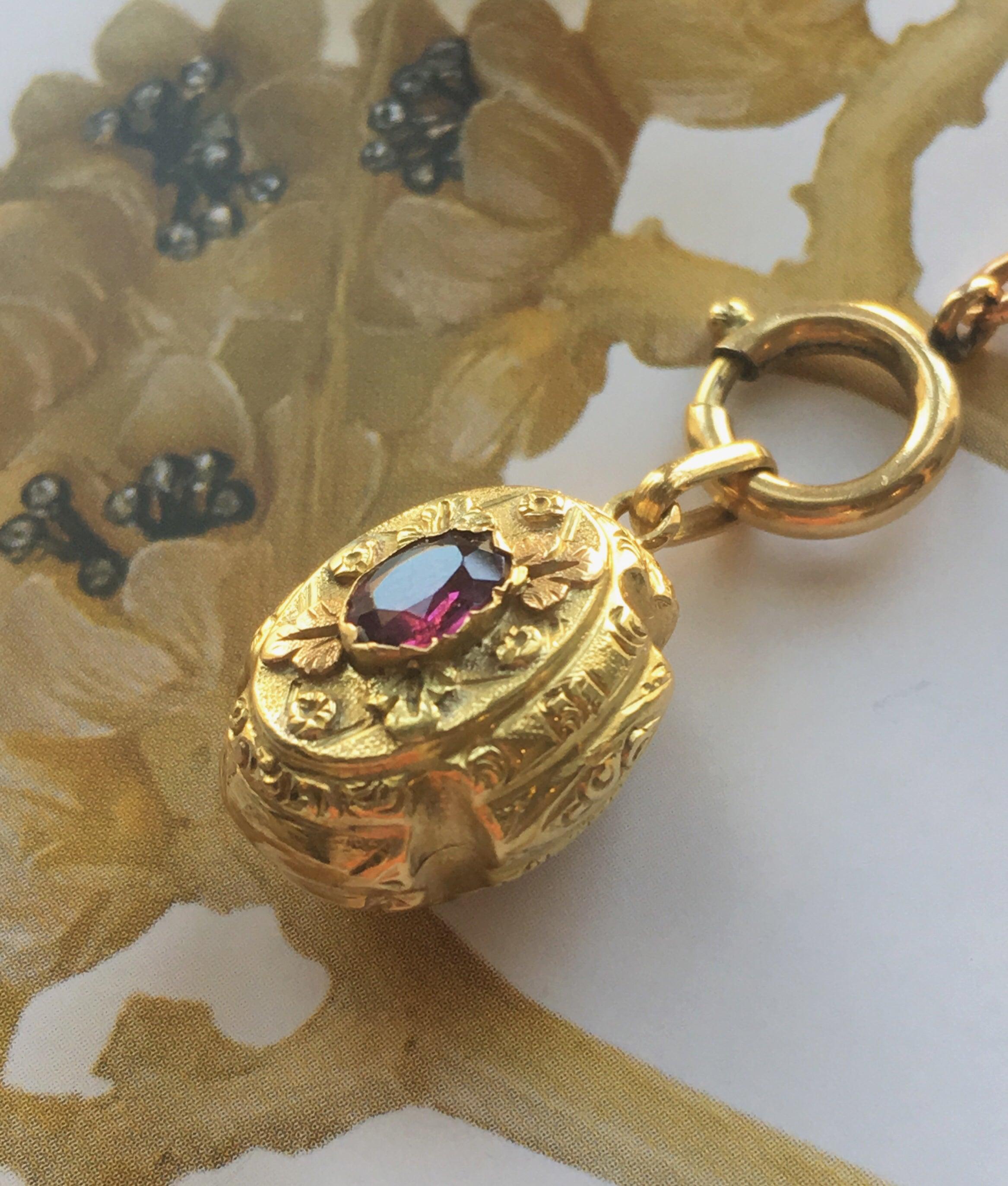 Victorian era doubled side 18K gold garnet floral pendant ball charm - Curiously timeless