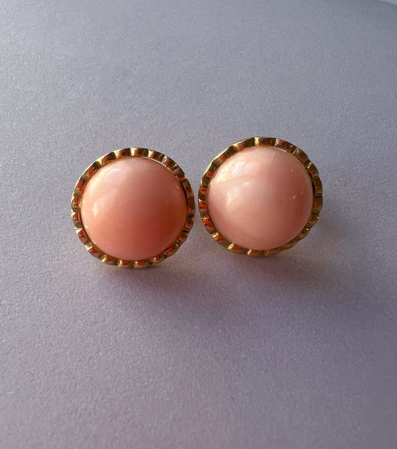 Vintage 18K gold pink coral button clip earrings