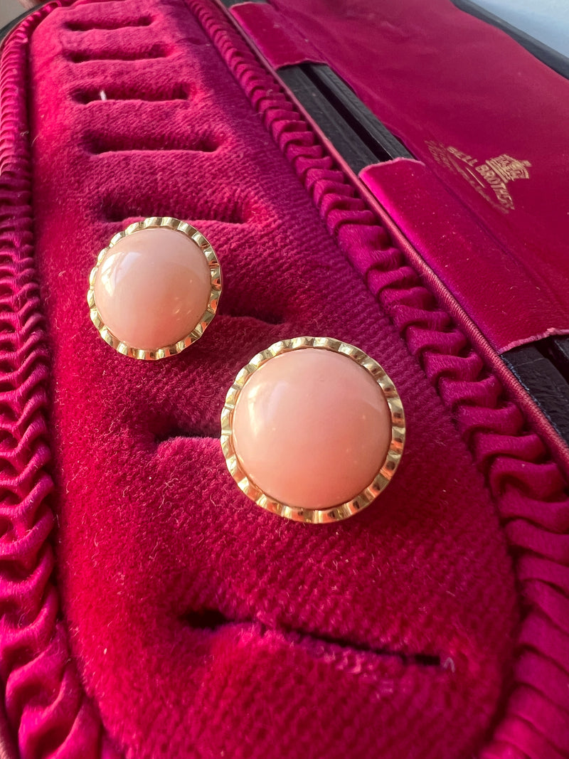 Vintage 18K gold pink coral button clip earrings