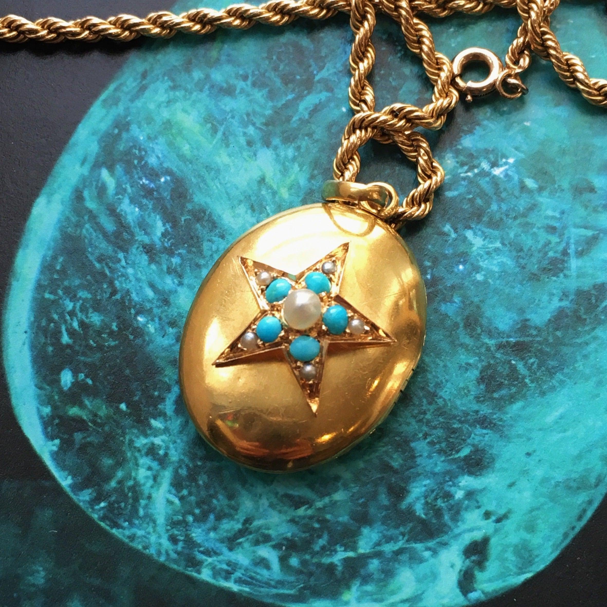 Victorian era 18K gold turquoise pearl star locket medaillon pendant - Curiously timeless