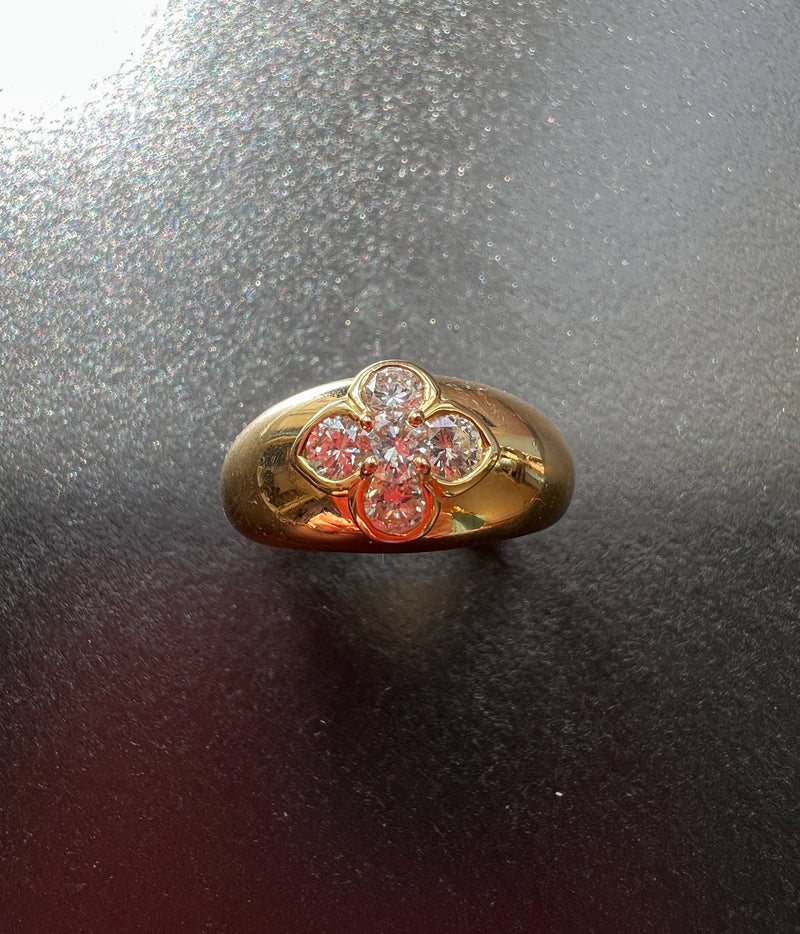 French Vintage 18K gold diamond clover ring