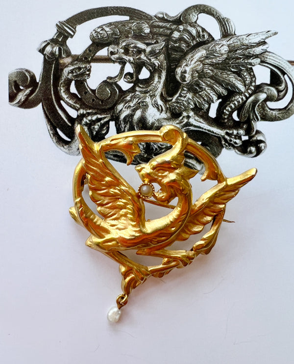 Fearless French Art Nouveau 18K gold Chimera brooch/pendant