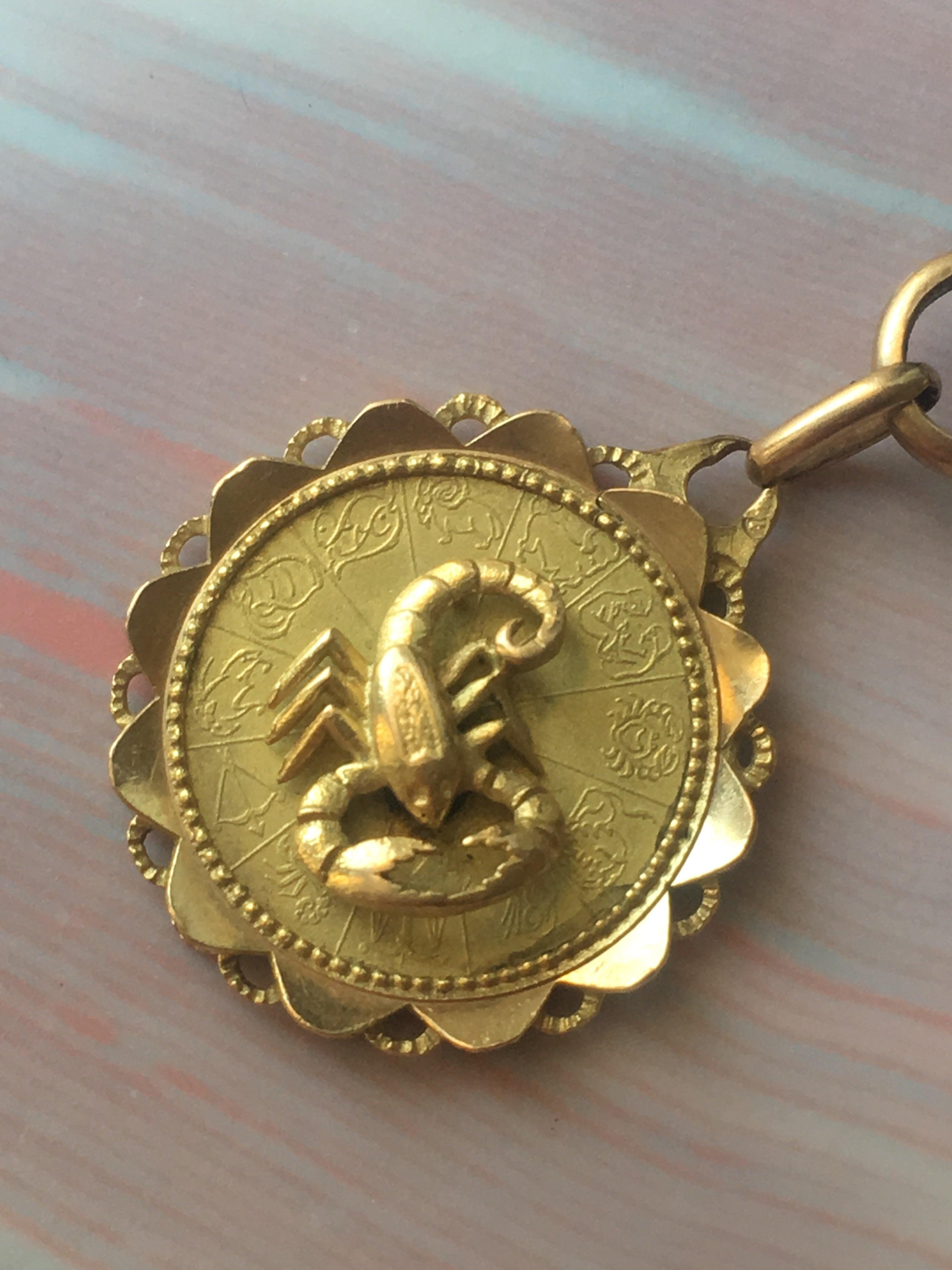 Stunning French vintage 18k gold Augis signed scorpion horoscope medal - Curiously timeless