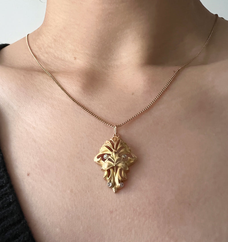Lily Flower Necklace - May – Rellery