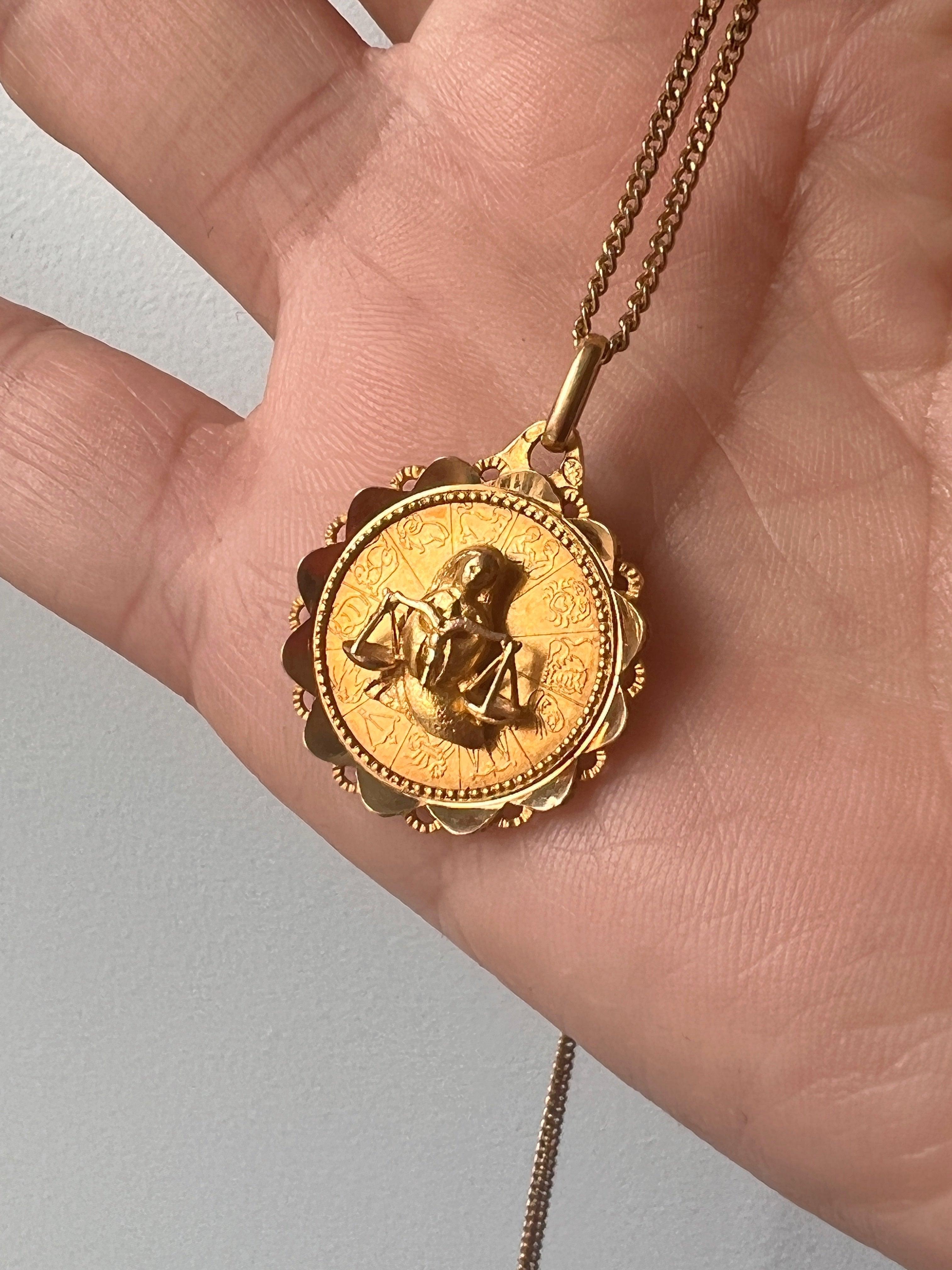 Stunning French vintage 18k gold Augis signed Zodiac Libra sign medal - Curiously timeless