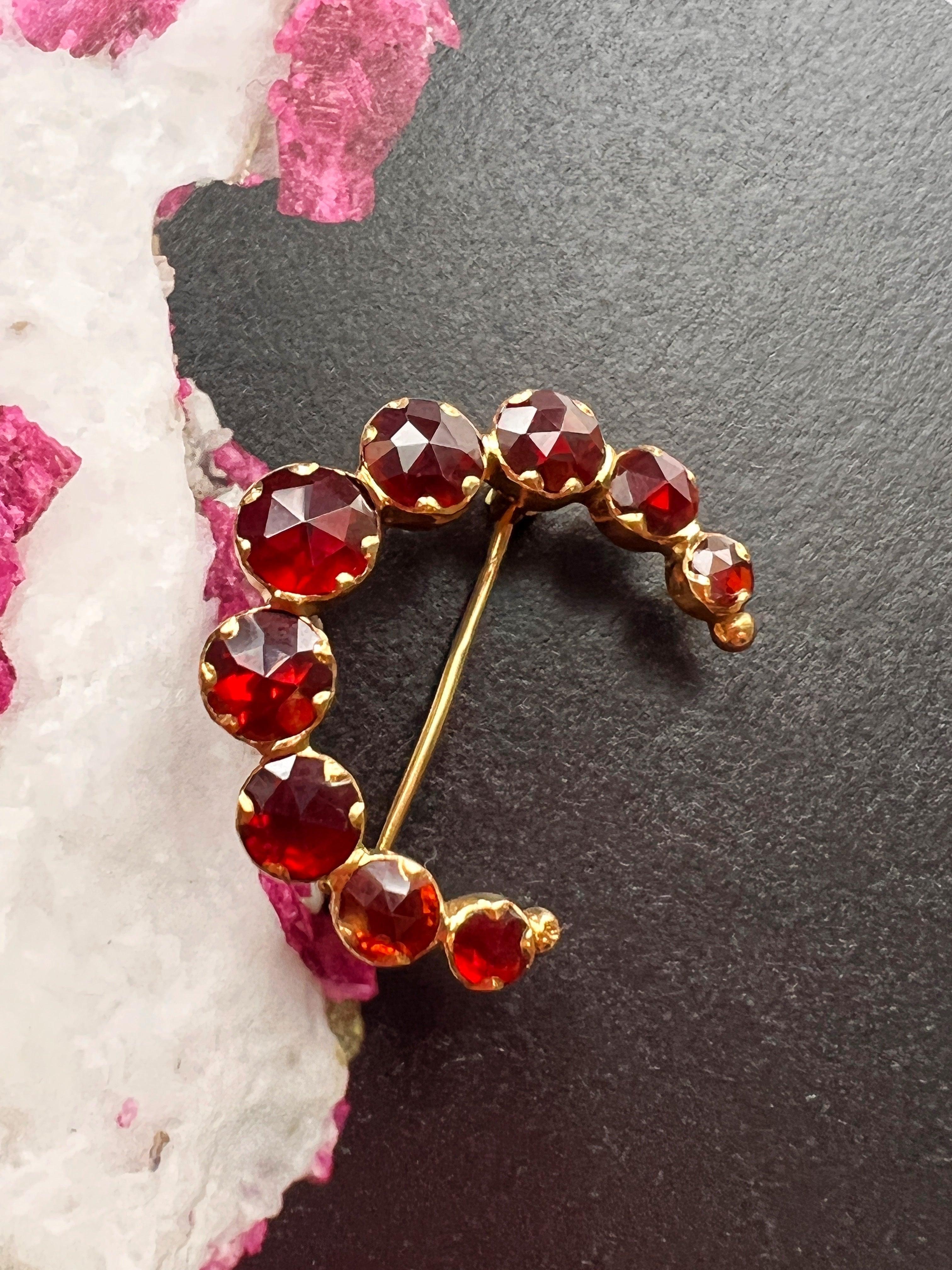 Stunning French antique 18K Perpignan red garnet crescent brooch - Curiously timeless