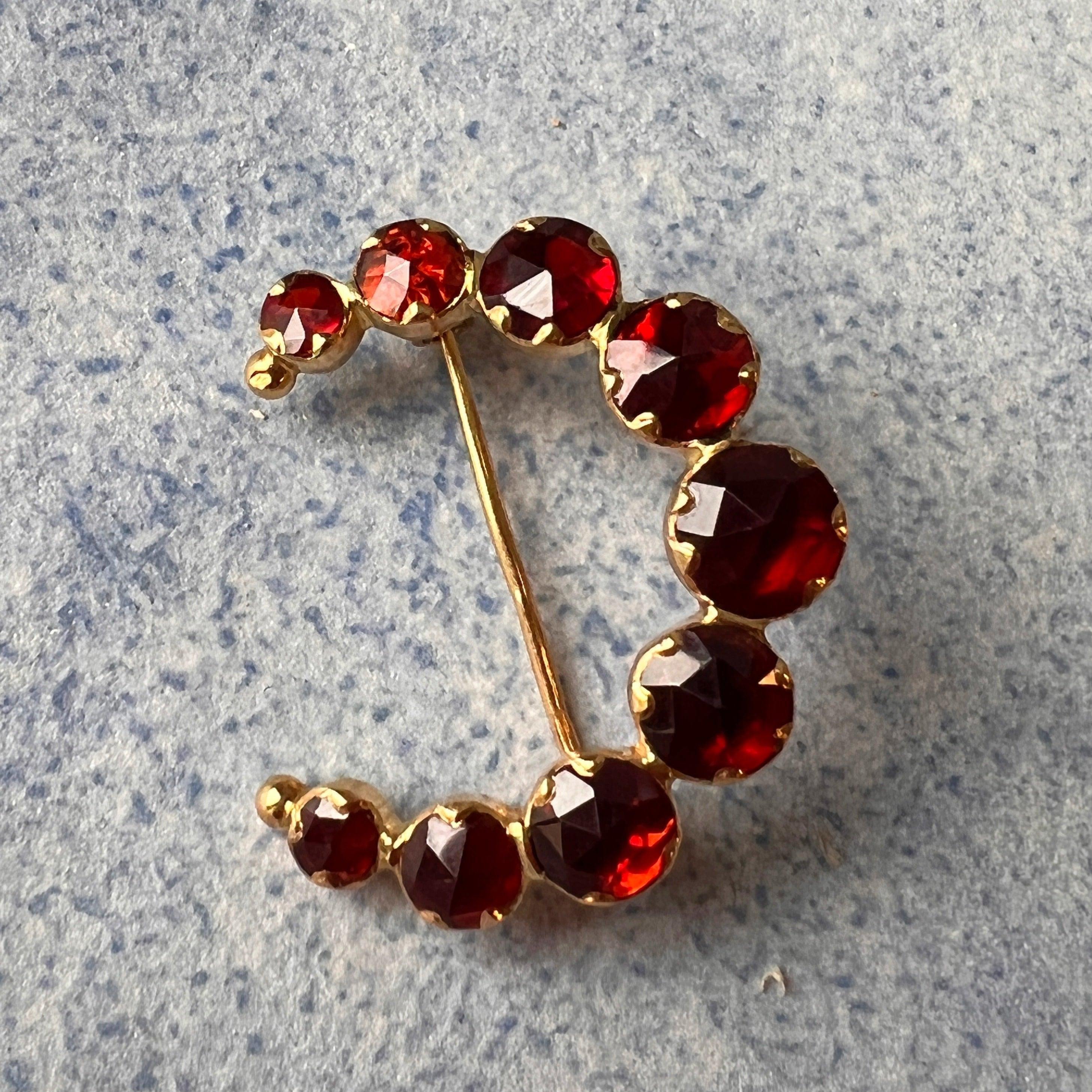 Stunning French antique 18K Perpignan red garnet crescent brooch - Curiously timeless