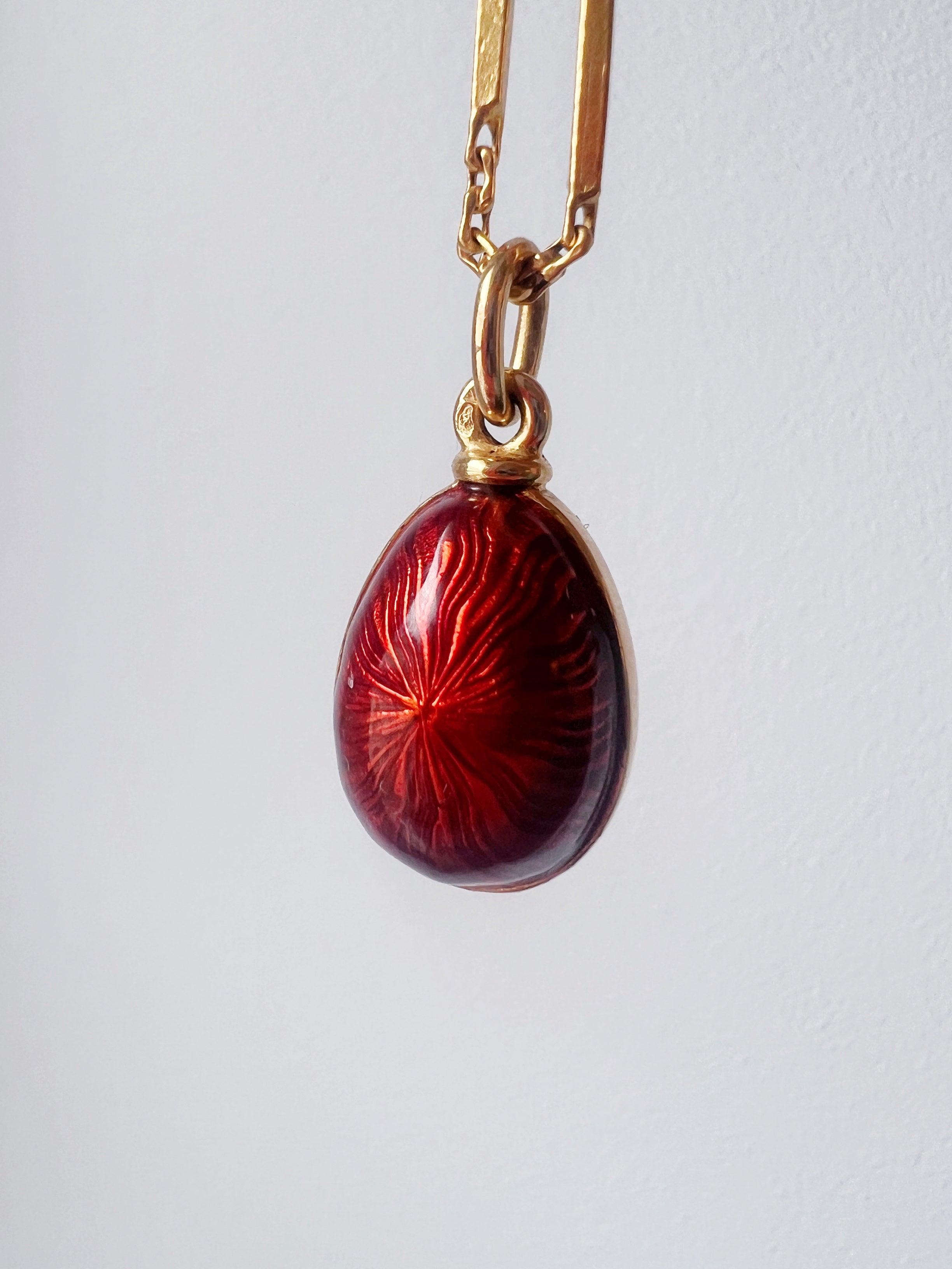 Beautiful Russian style 18K gold red enameled egg pendant - Curiously timeless