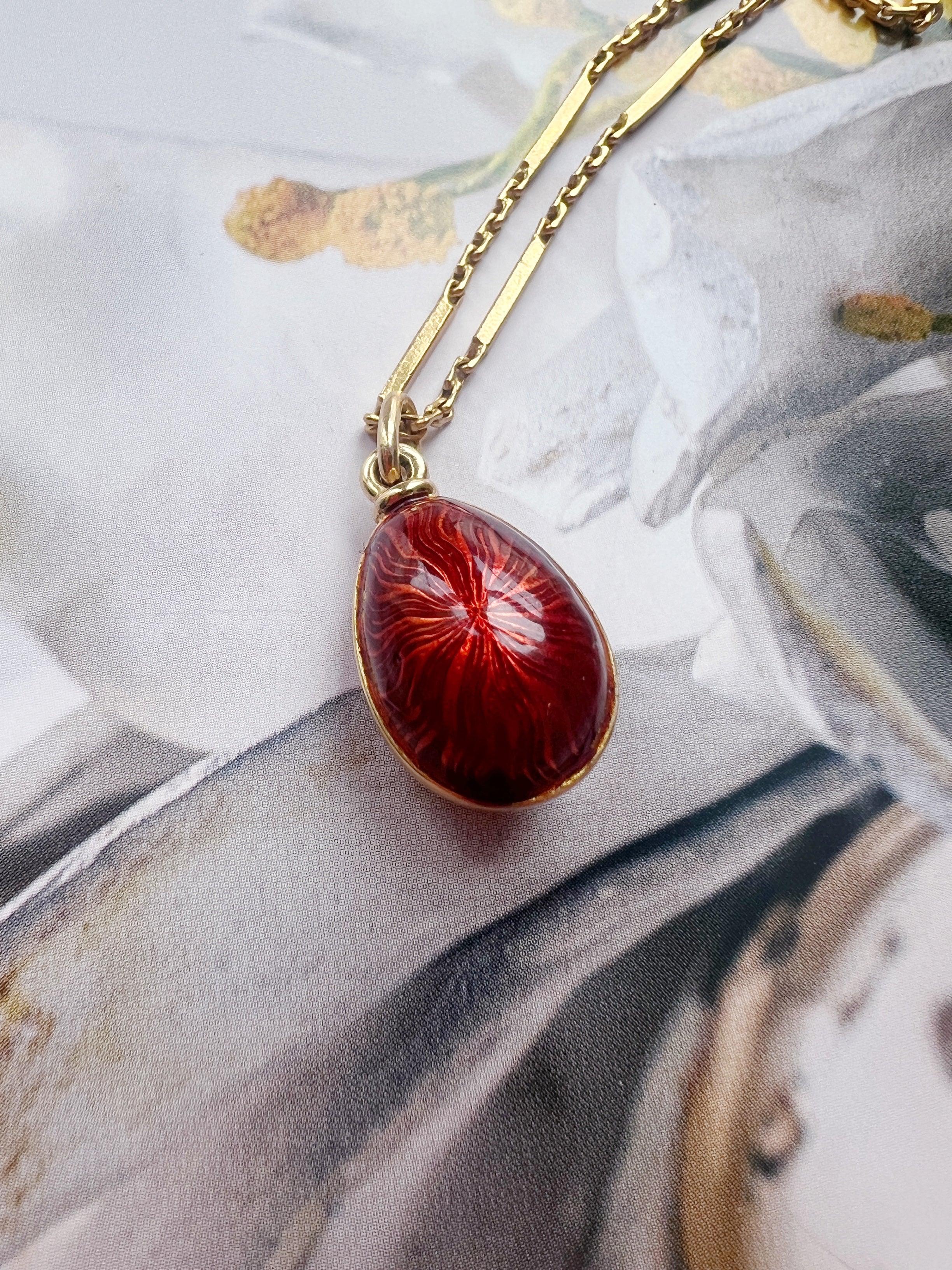 Beautiful Russian style 18K gold red enameled egg pendant - Curiously timeless