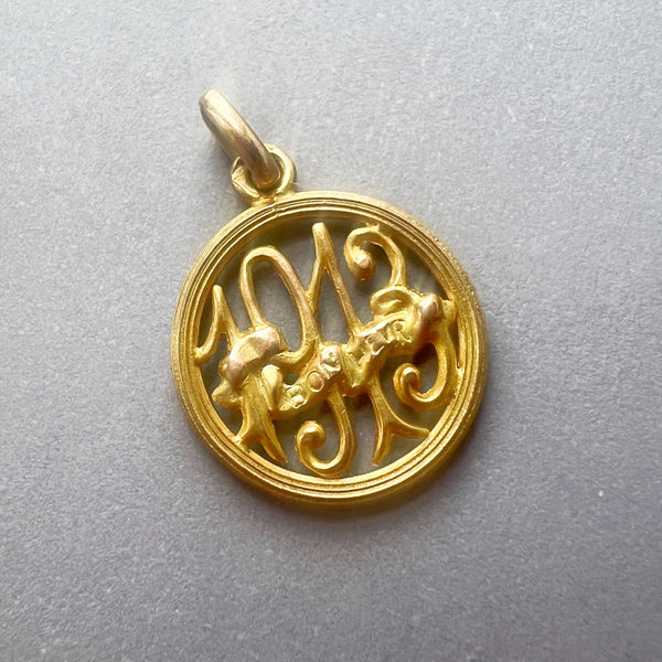 French Edwardian era 18K gold “1913” "Bonheur" medal pendant