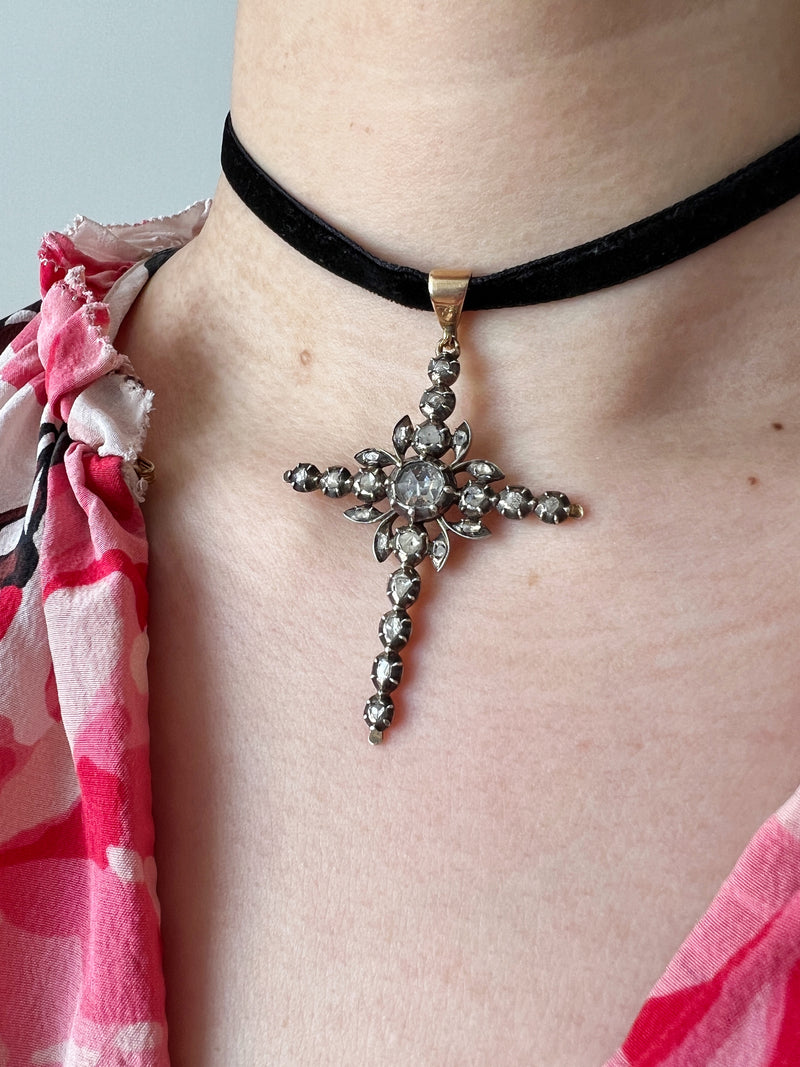 Georgian era rose cut diamond Flemish cross pendant