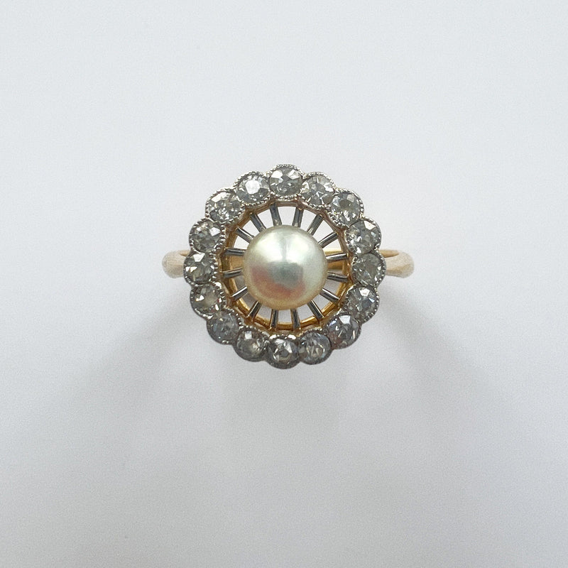 Edwardian era (Belle Epoque) 18K gold diamond pearl lattice ring