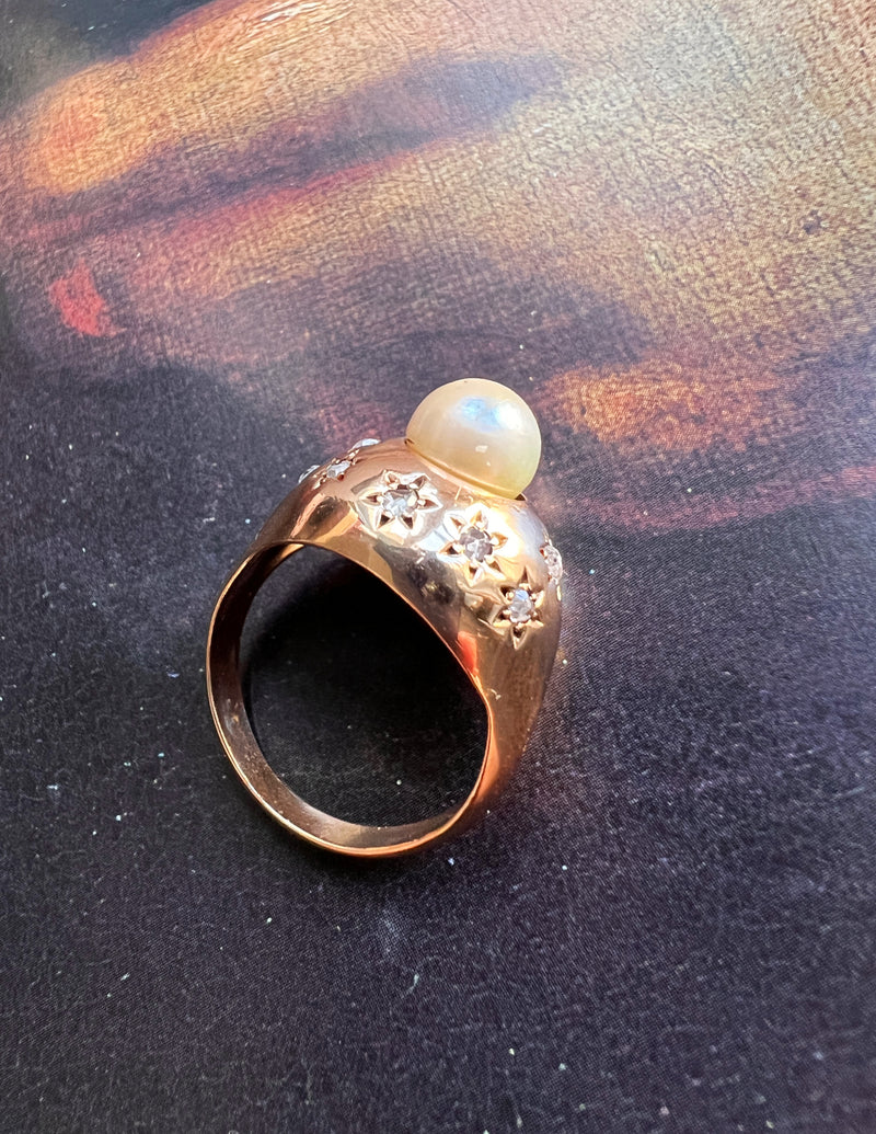 Vintage 18K gold diamond star pearl bombé ring