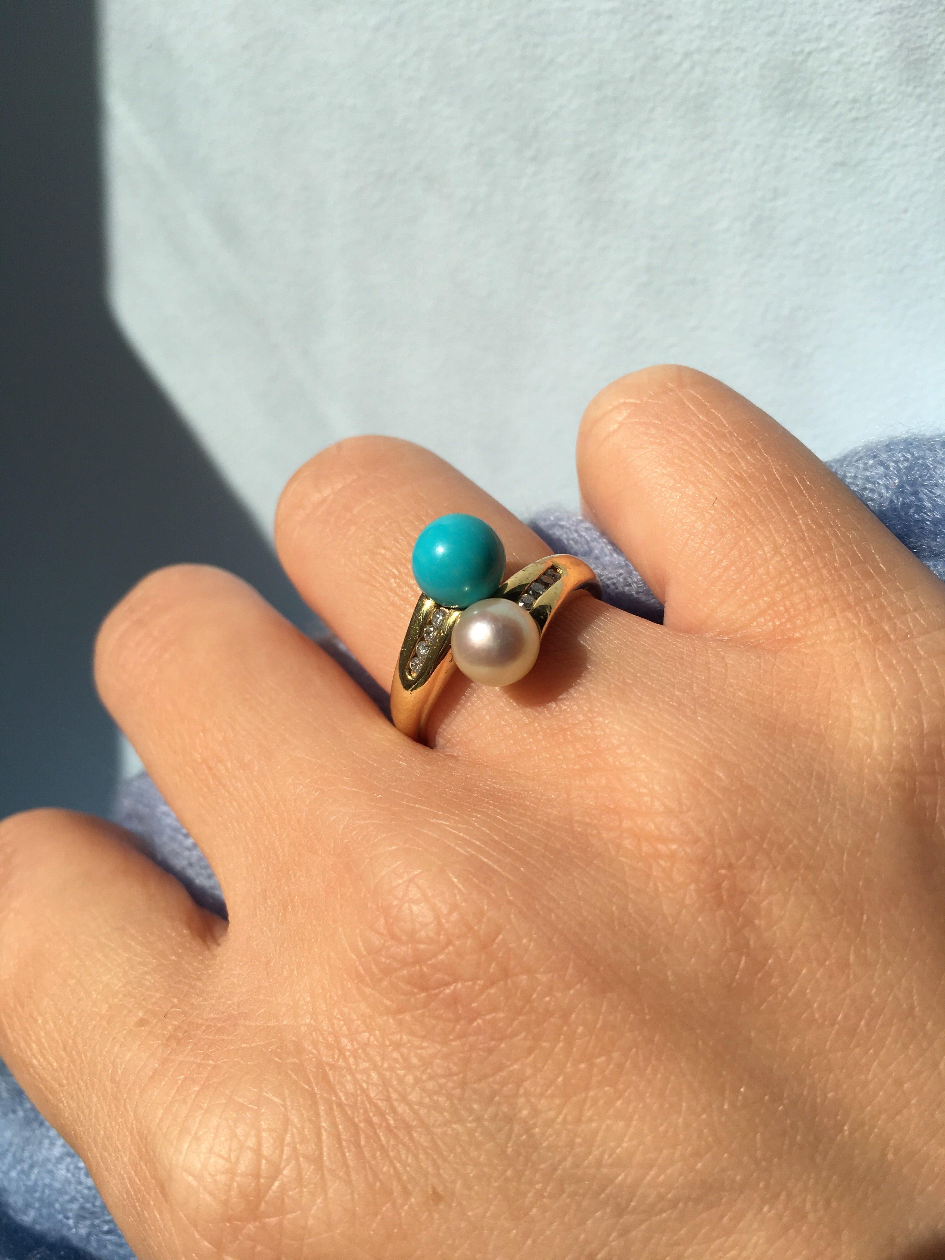 Pearl & turquoise diamond Toi et Moi 18k gold ring - Curiously timeless