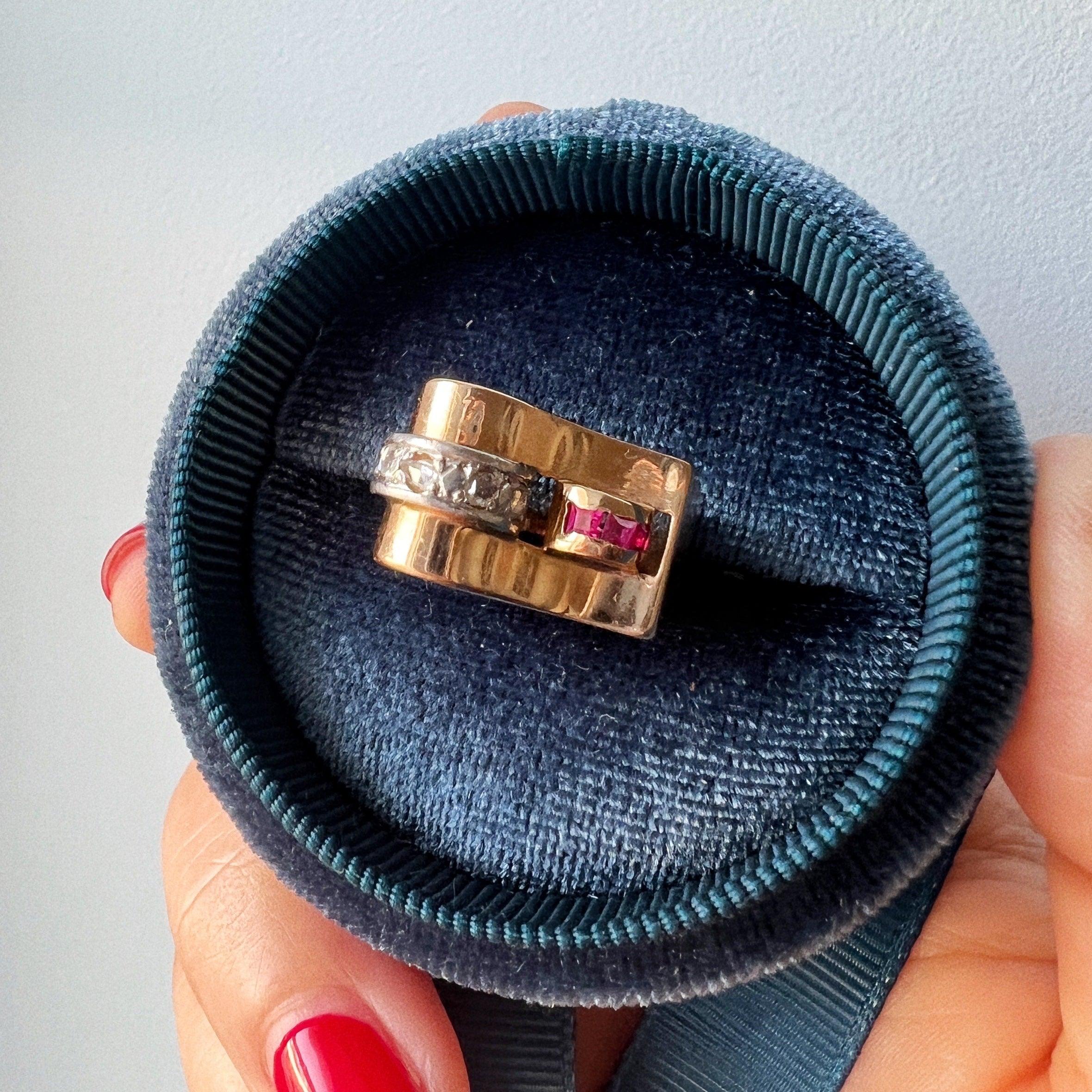 French 1940s 18k yellow gold diamond ruby tank ring - Curiously timeless