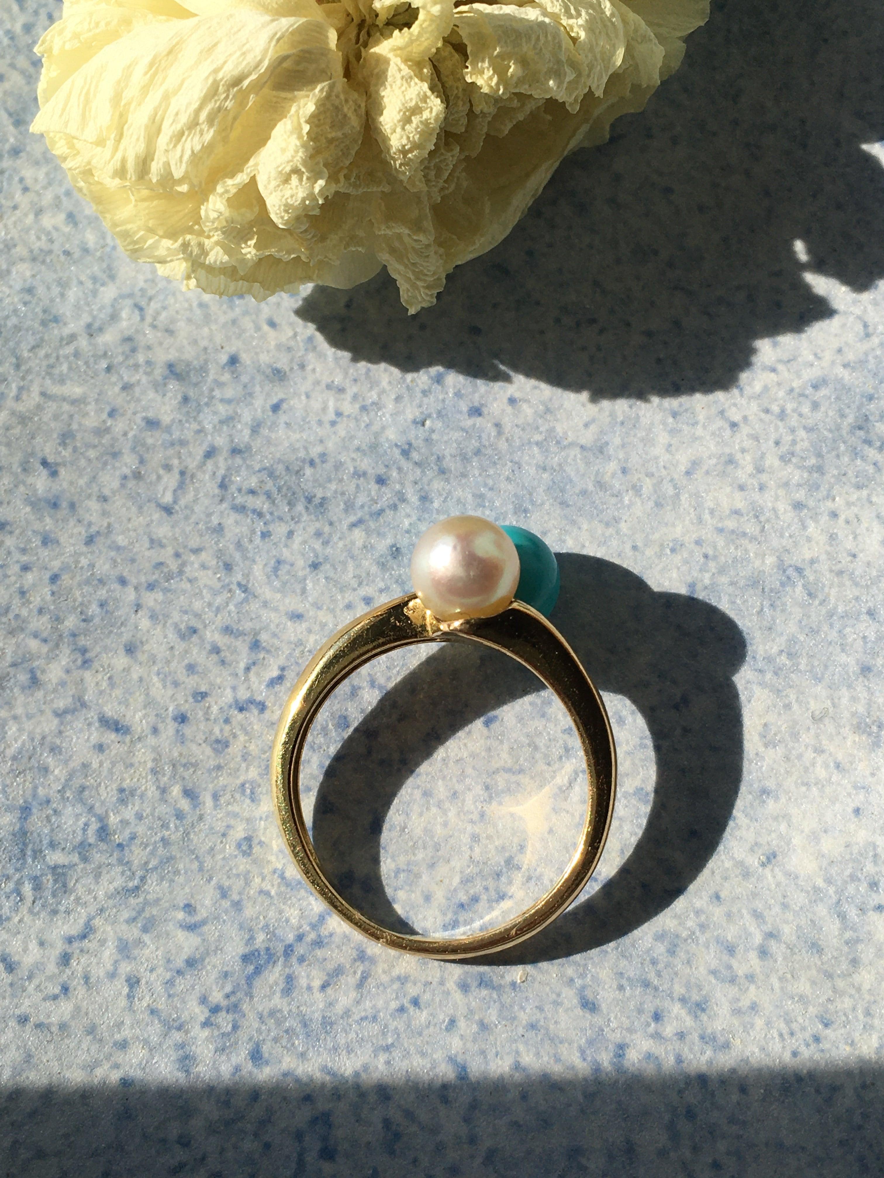 Pearl & turquoise diamond Toi et Moi 18k gold ring - Curiously timeless