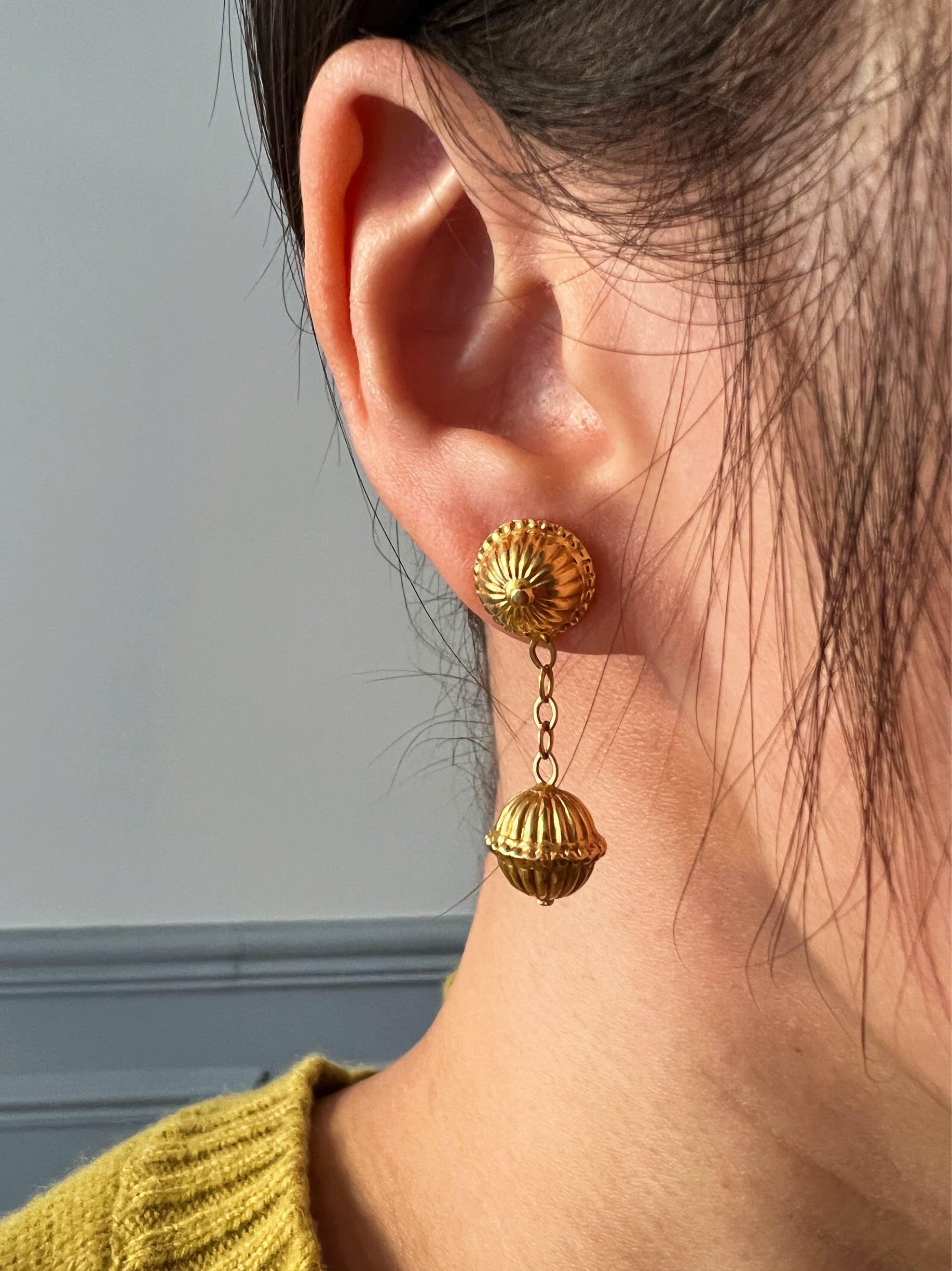 French 18k gold sphere ball drop earrings - Curiously timeless