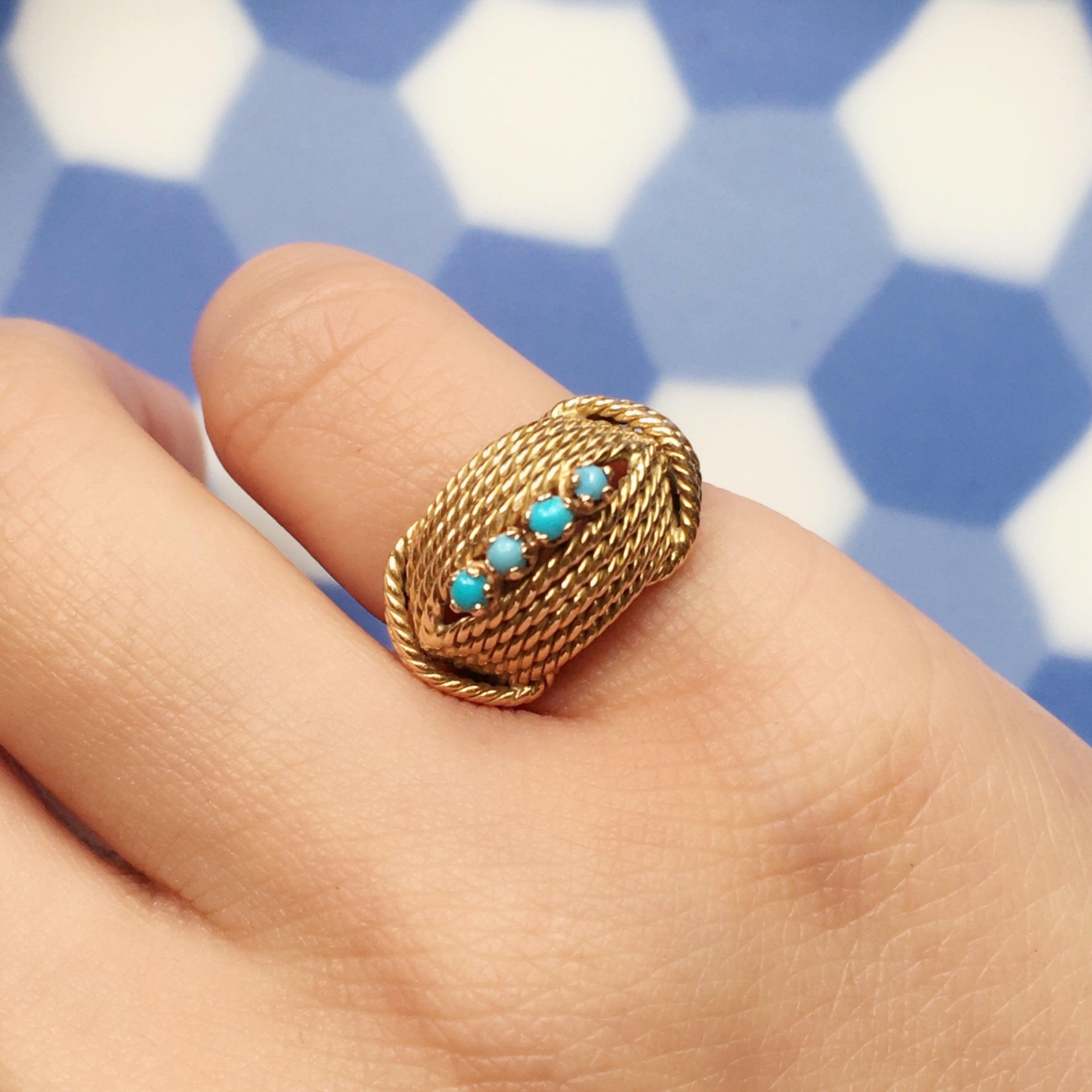 18K gold Turquoise Dome Ring - Curiously timeless