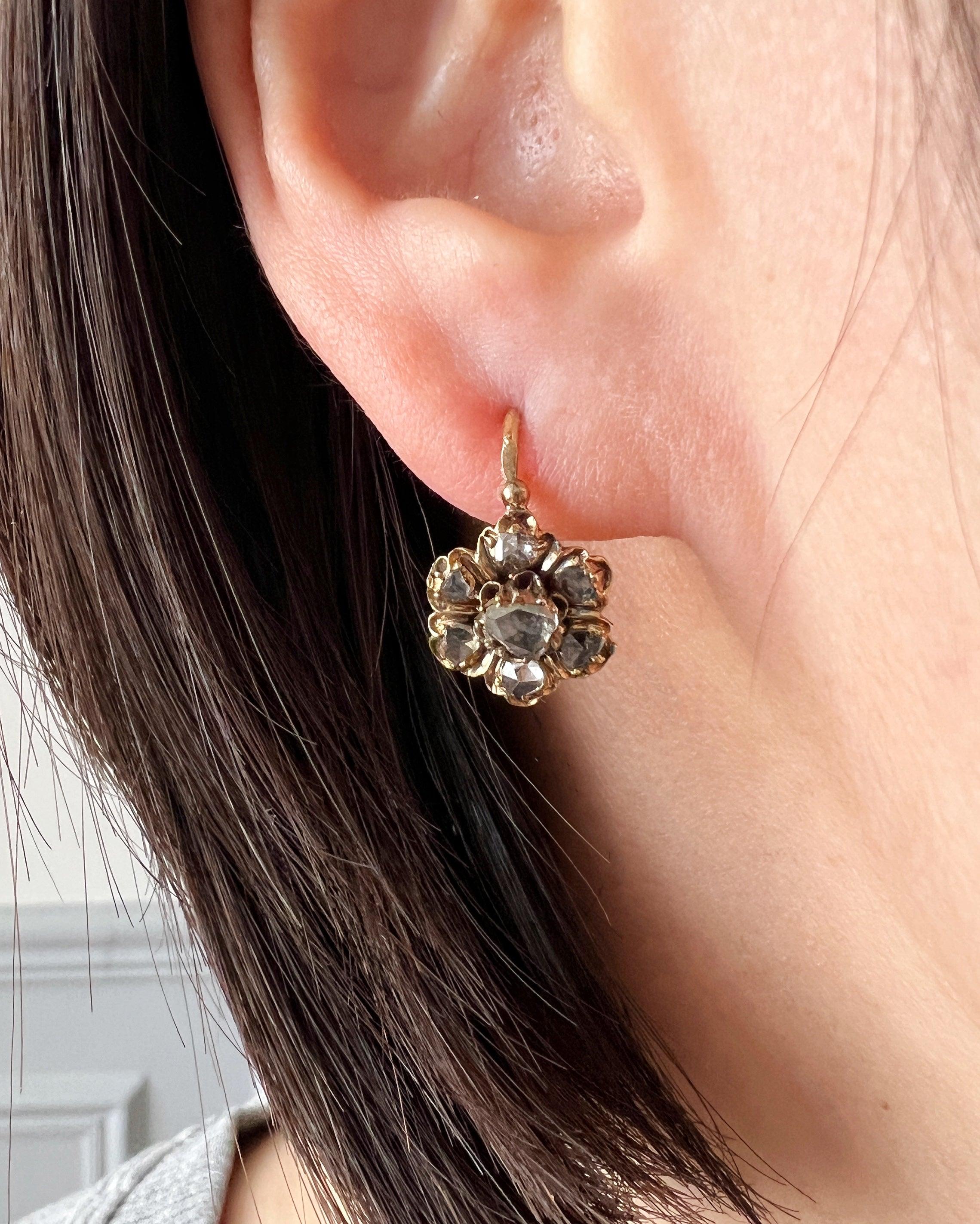 Victorian era 18K gold rose cut diamonds flower dangle earrings - Curiously timeless