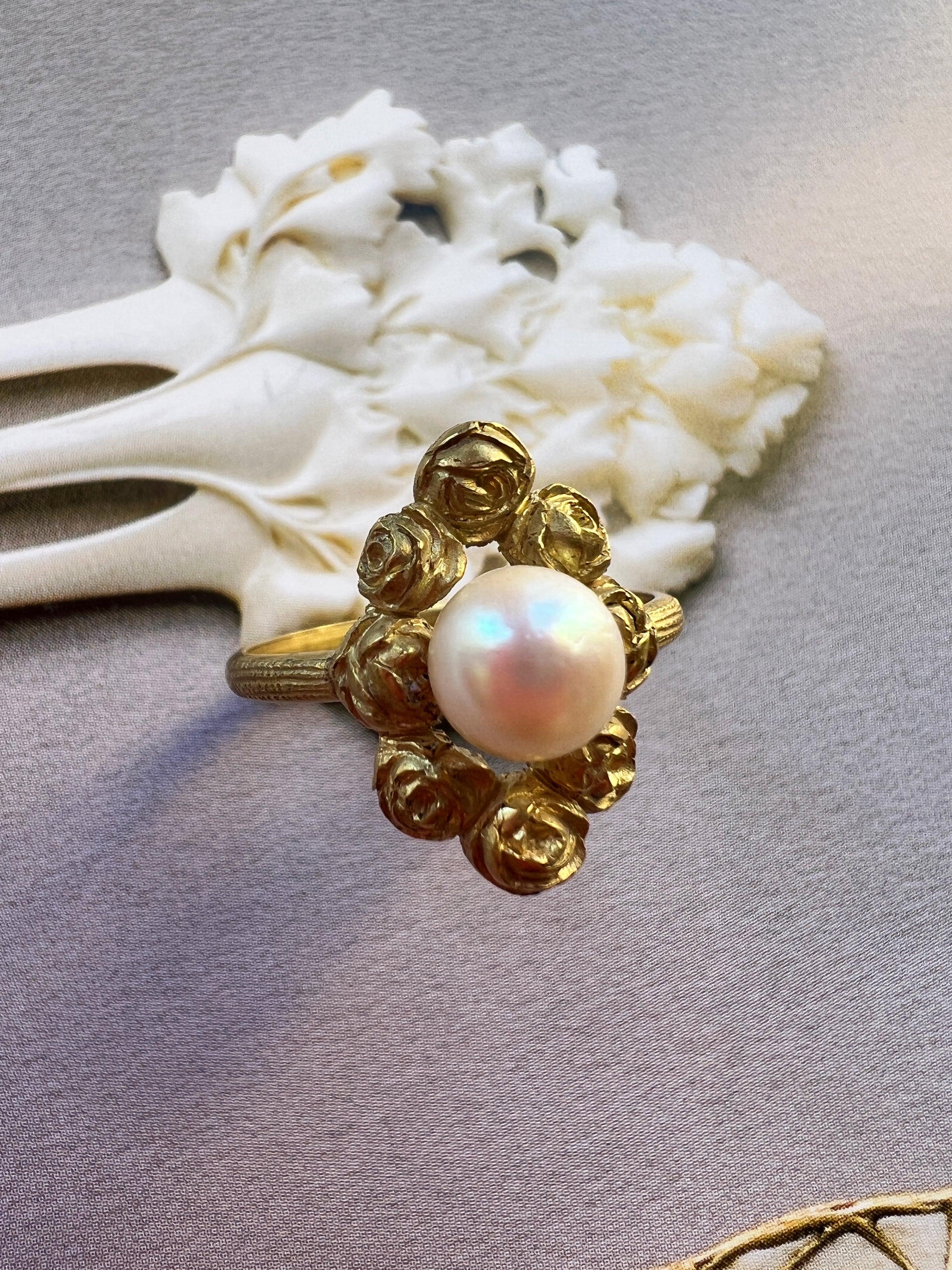 Beautiful French Art Nouveau 18k gold Pearl rose flower ring - Curiously timeless