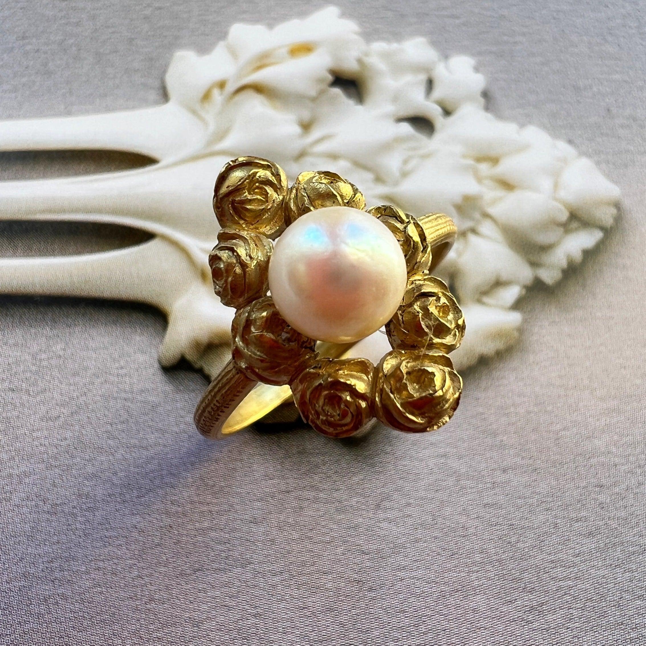 Beautiful French Art Nouveau 18k gold Pearl rose flower ring - Curiously timeless