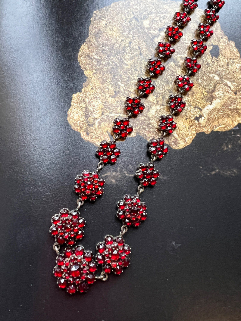 Sparkling Victorian Era Red Bohemian Garnet flower silver necklace