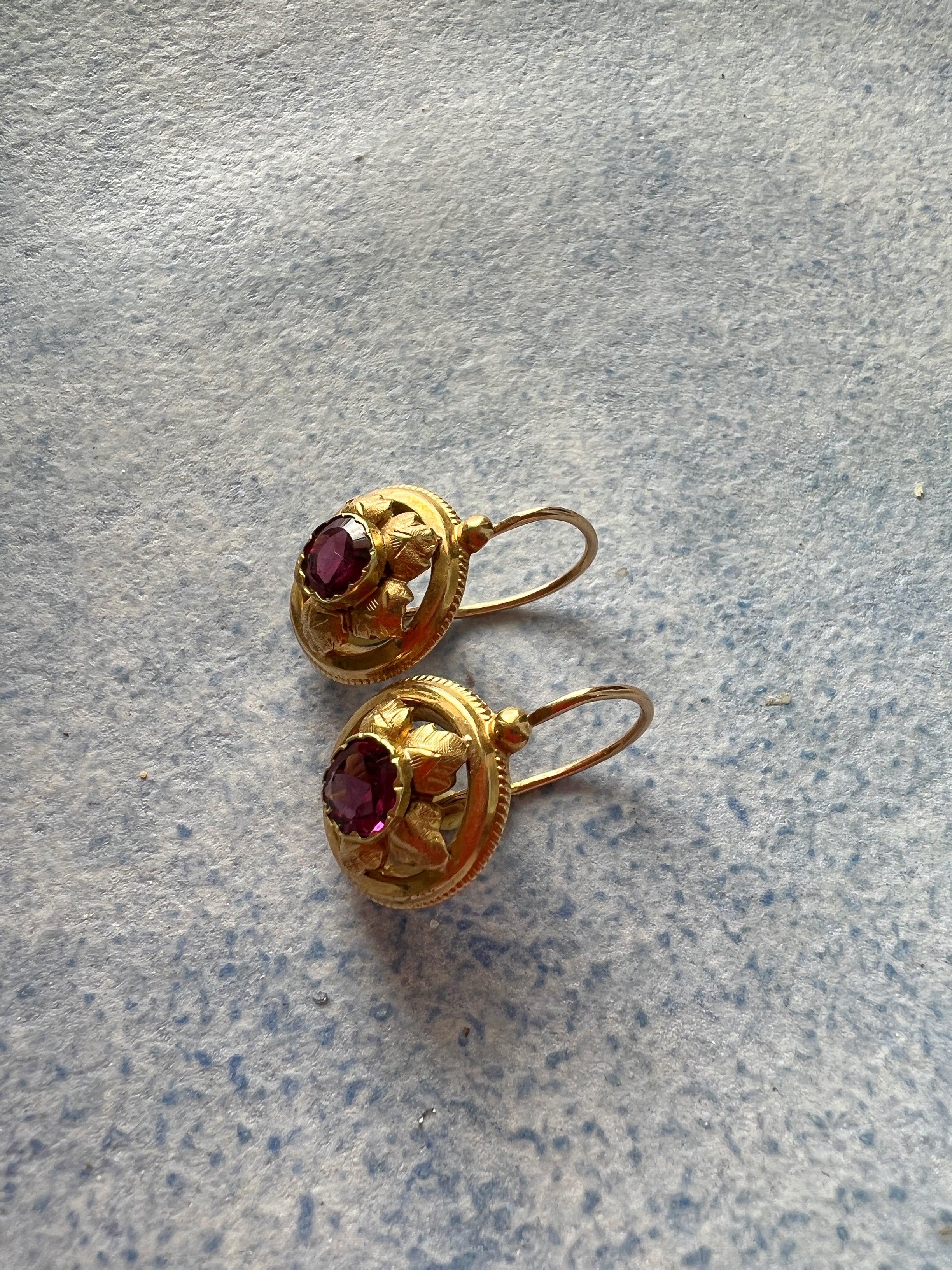 Lovely French work Victorian era 18k Gold Garnet Dangle Earrings - Curiously timeless