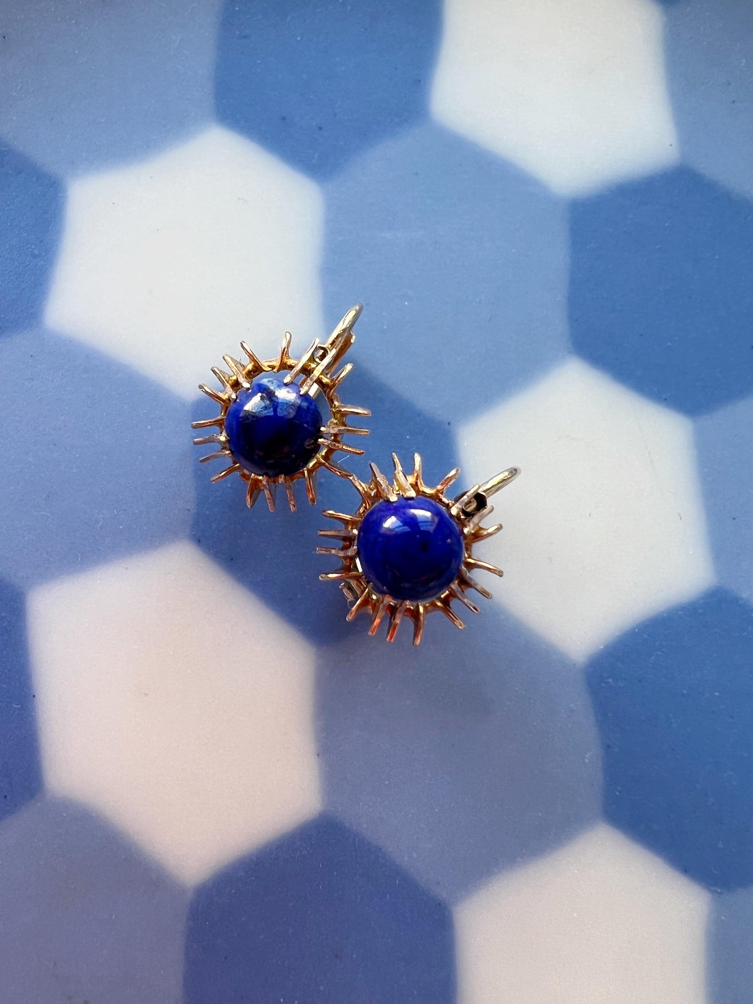 Vintage 14k gold Lapis Lazulis earrings - Curiously timeless