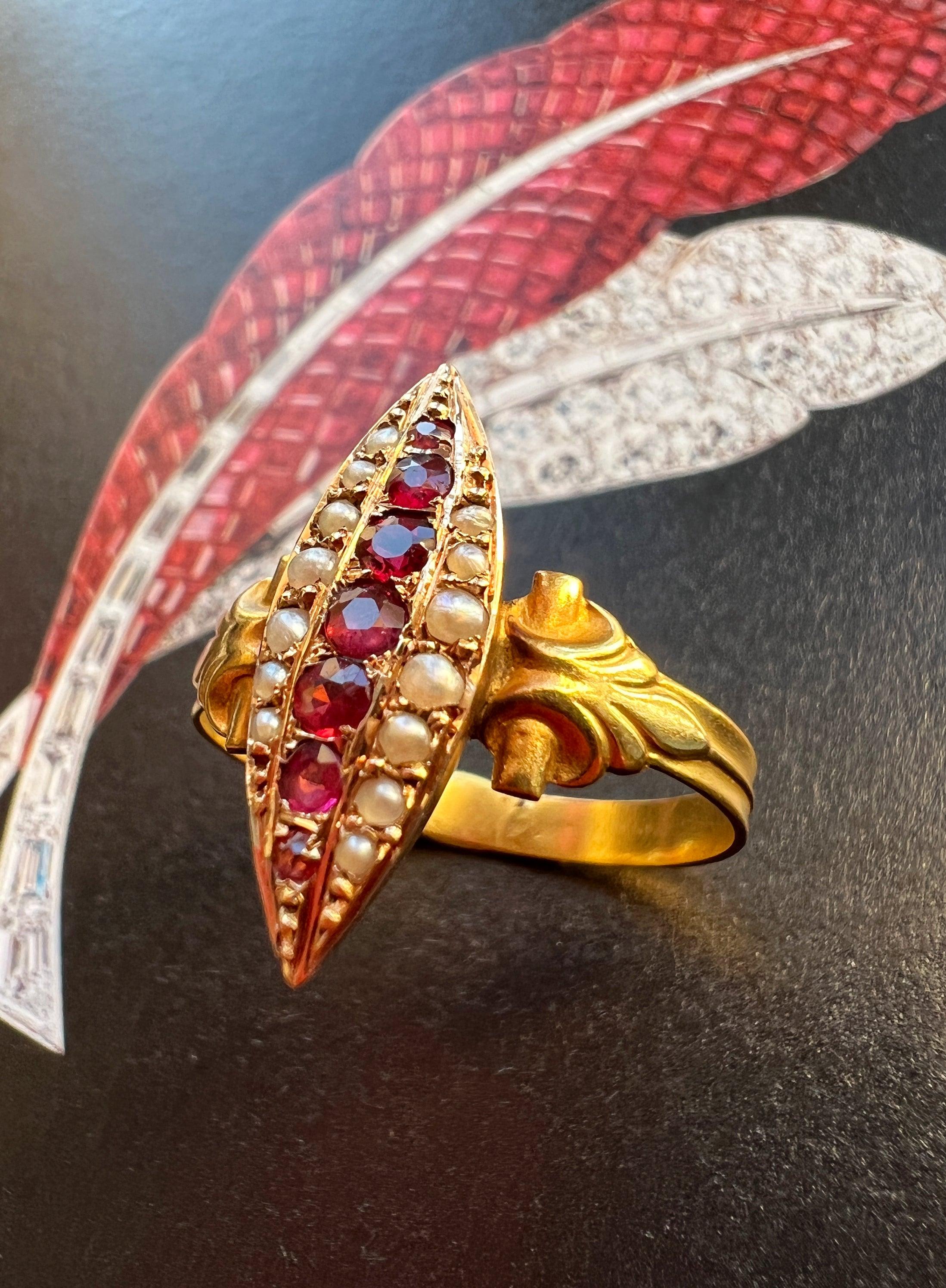 Victorian era 18k gold Ruby Garnet Pearl marquise ring - Curiously timeless