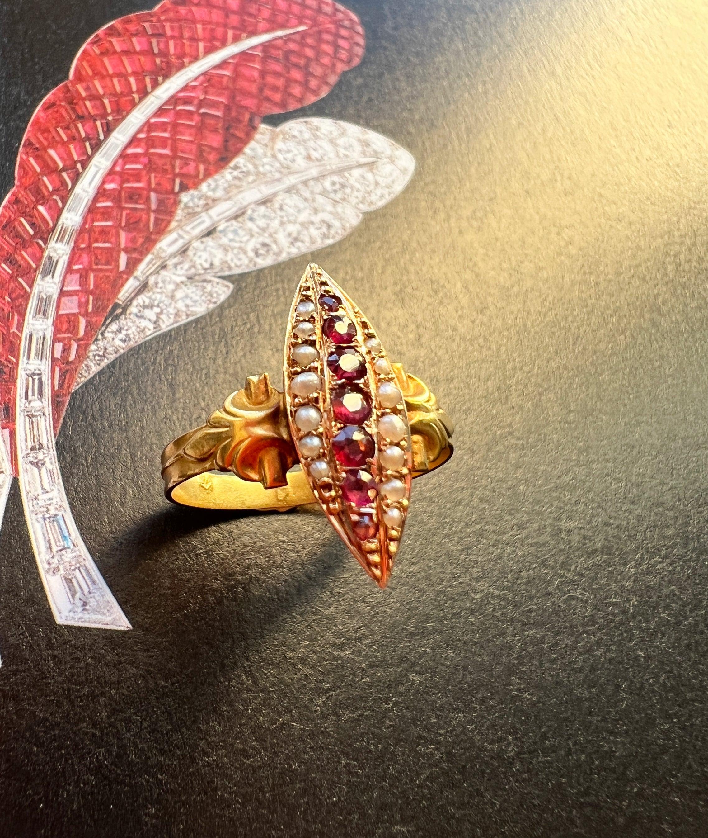 Victorian era 18k gold Ruby Garnet Pearl marquise ring - Curiously timeless