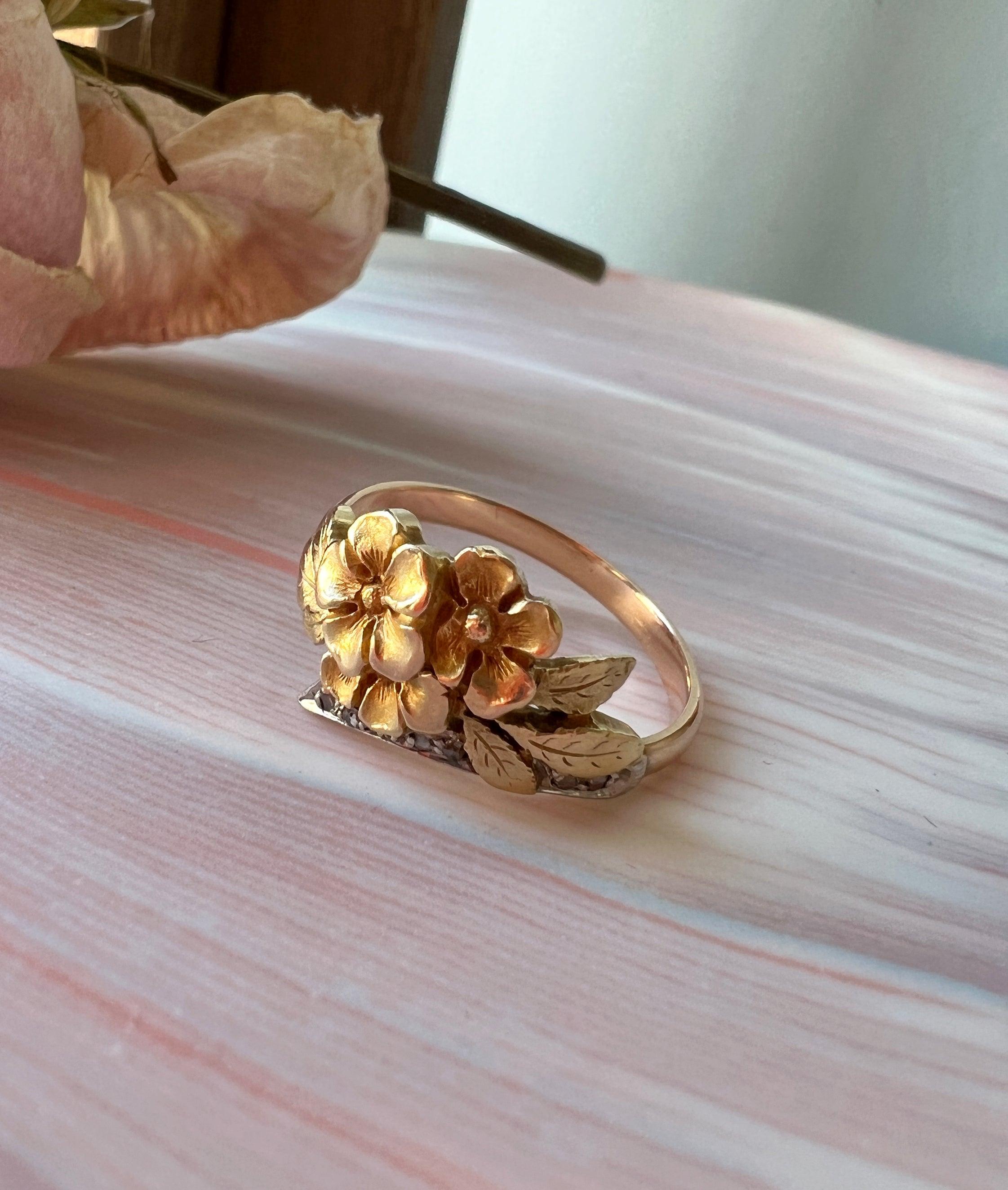 Rare Art Nouveau era 18k gold diamond pansy flower ring - Curiously timeless