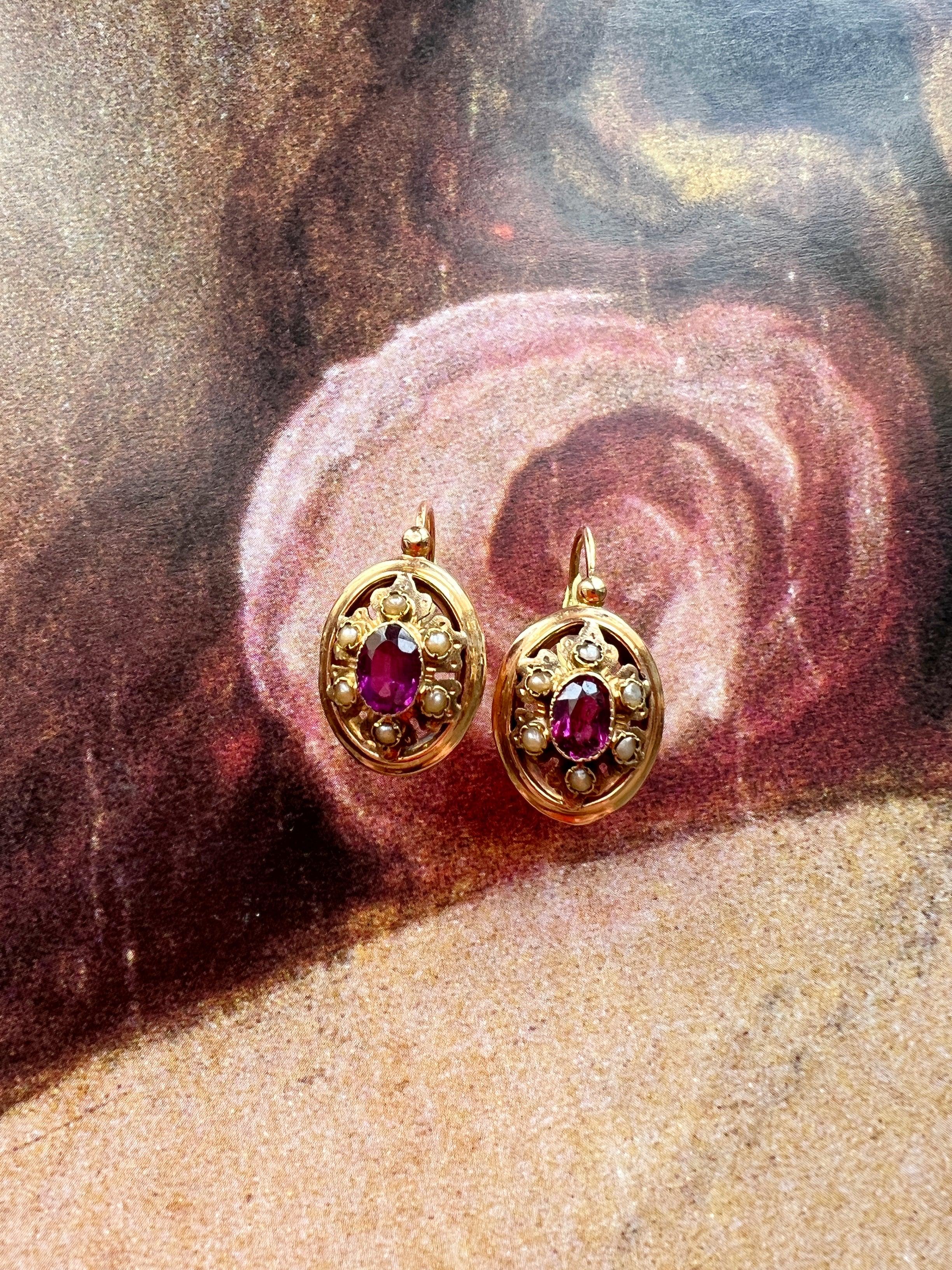 Beautiful Art Nouveau 18K gold Garnet Seed Pearl Dangle earrings - Curiously timeless