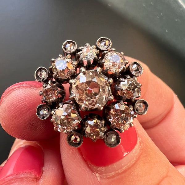 Very sparkling Victorian era 3ct pavé diamond brooch