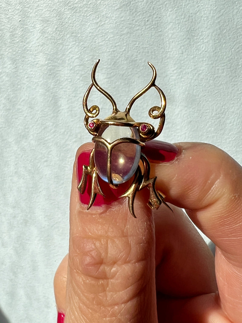 Rare Beautiful Moonstone Ruby Scarab 18K gold brooch