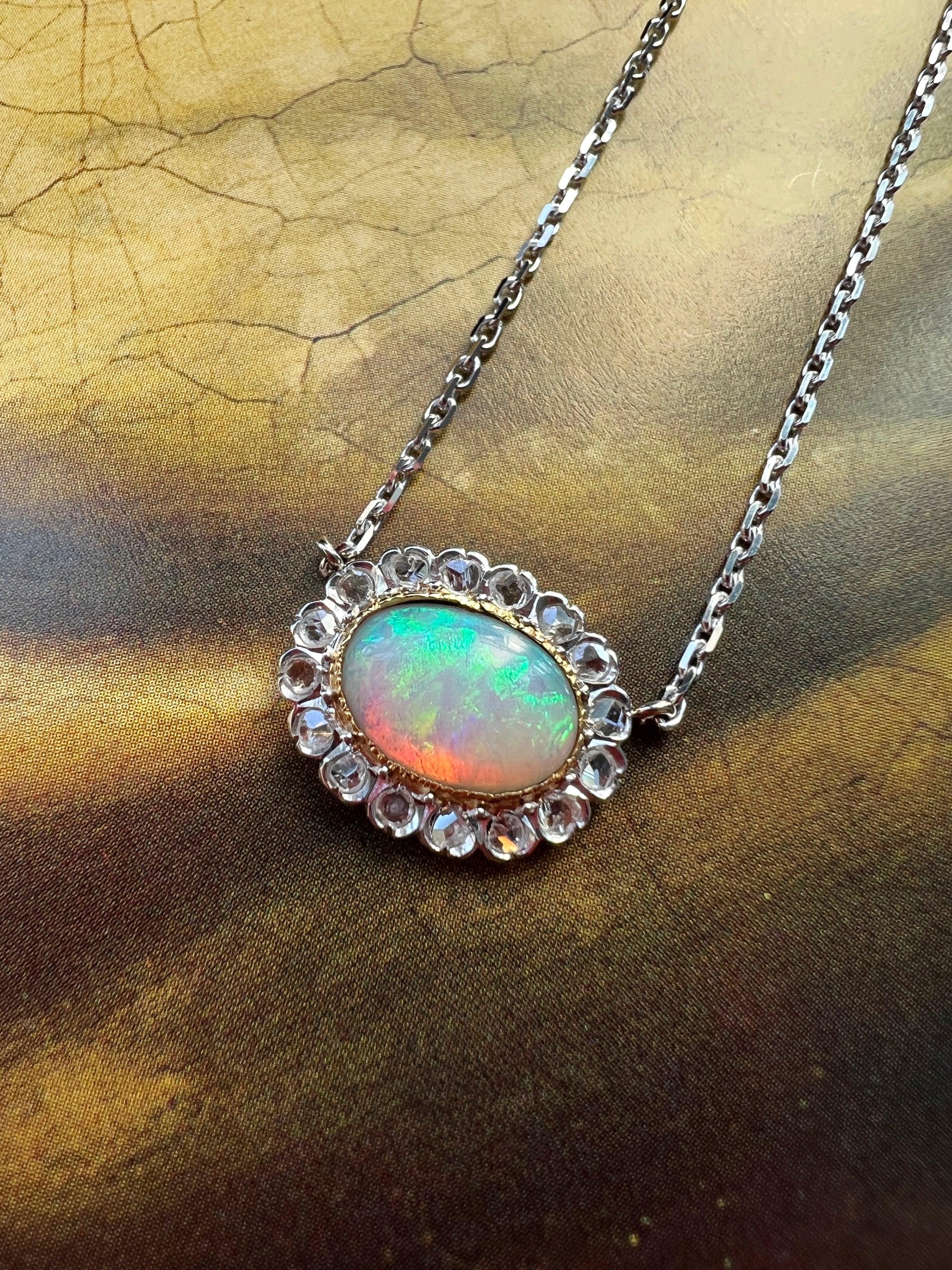 Sparkle Antique Opal Diamond 18K white gold necklace - Curiously timeless