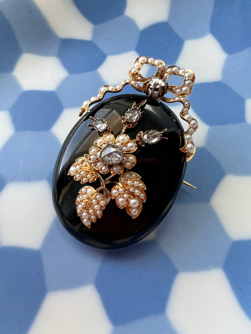 Spectacular 18k gold onyx diamond seed pearl pendant brooch