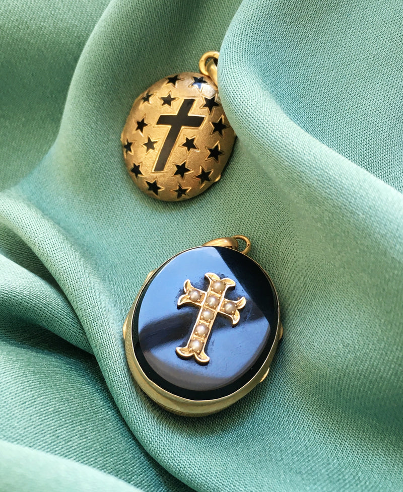 Victorian 18K gold enamel star cross photo locket pendant