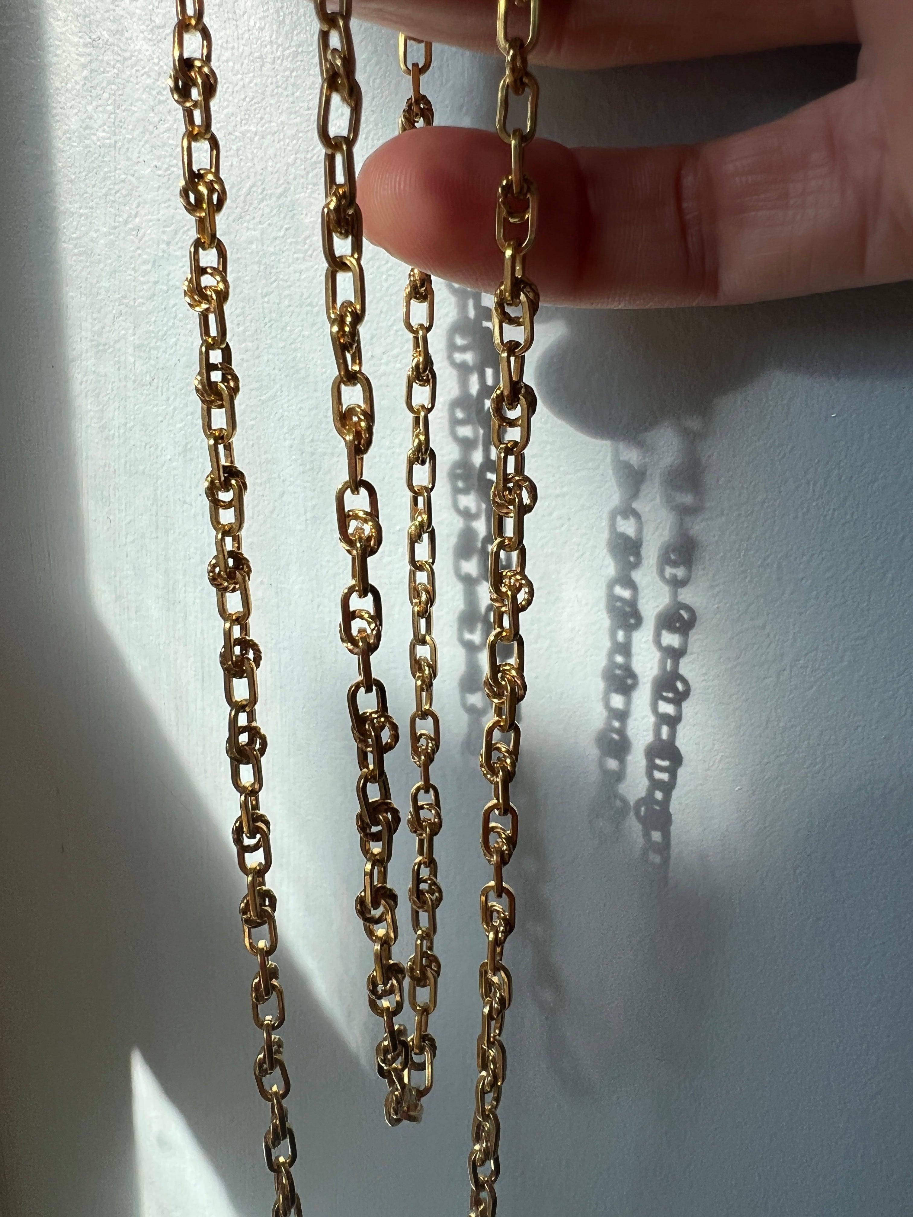 Fabulous Vintage 18K solid gold fancy link long guard chain necklace - Curiously timeless