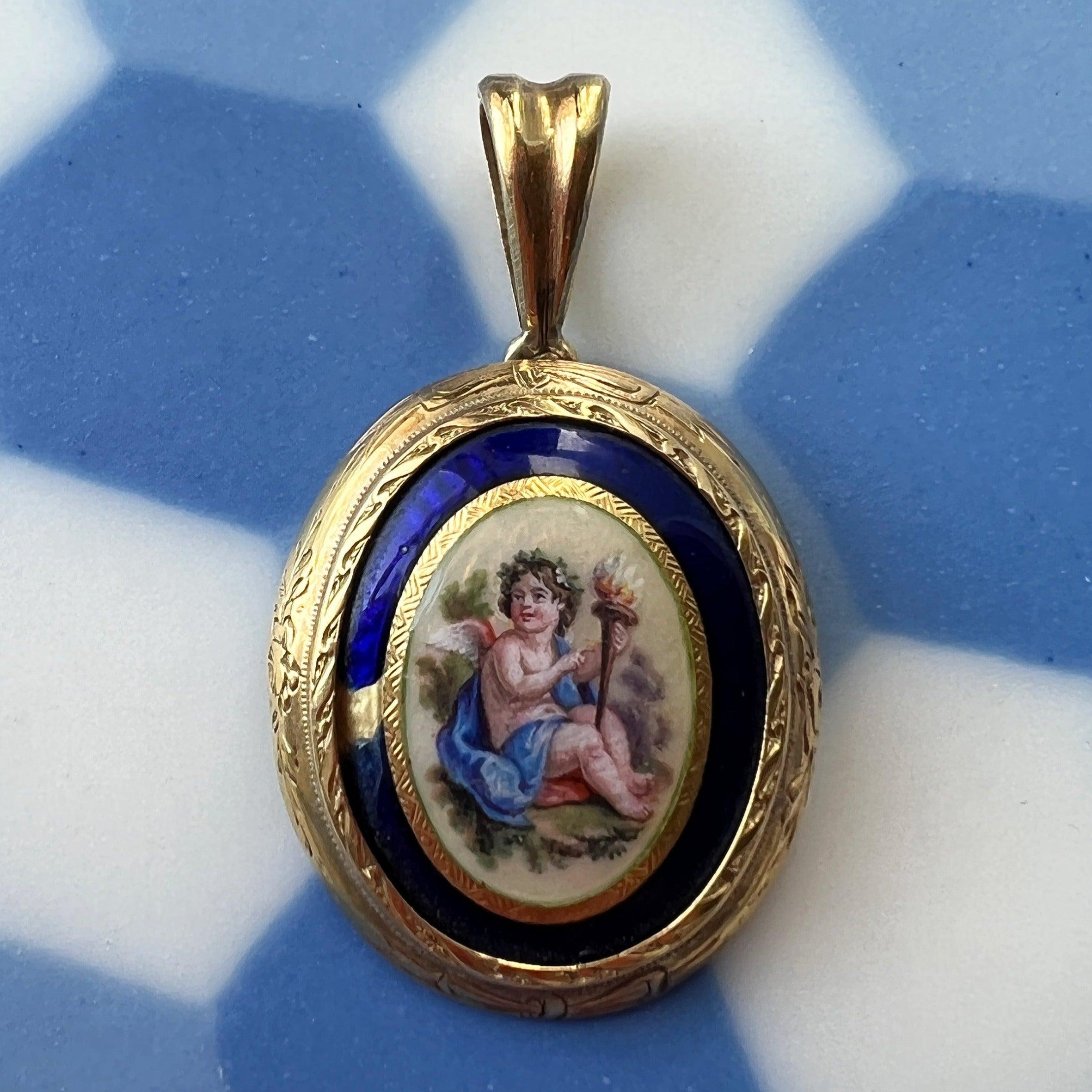 Beautiful Victorian 18K gold enameled miniature cherub/angel pendant - Curiously timeless