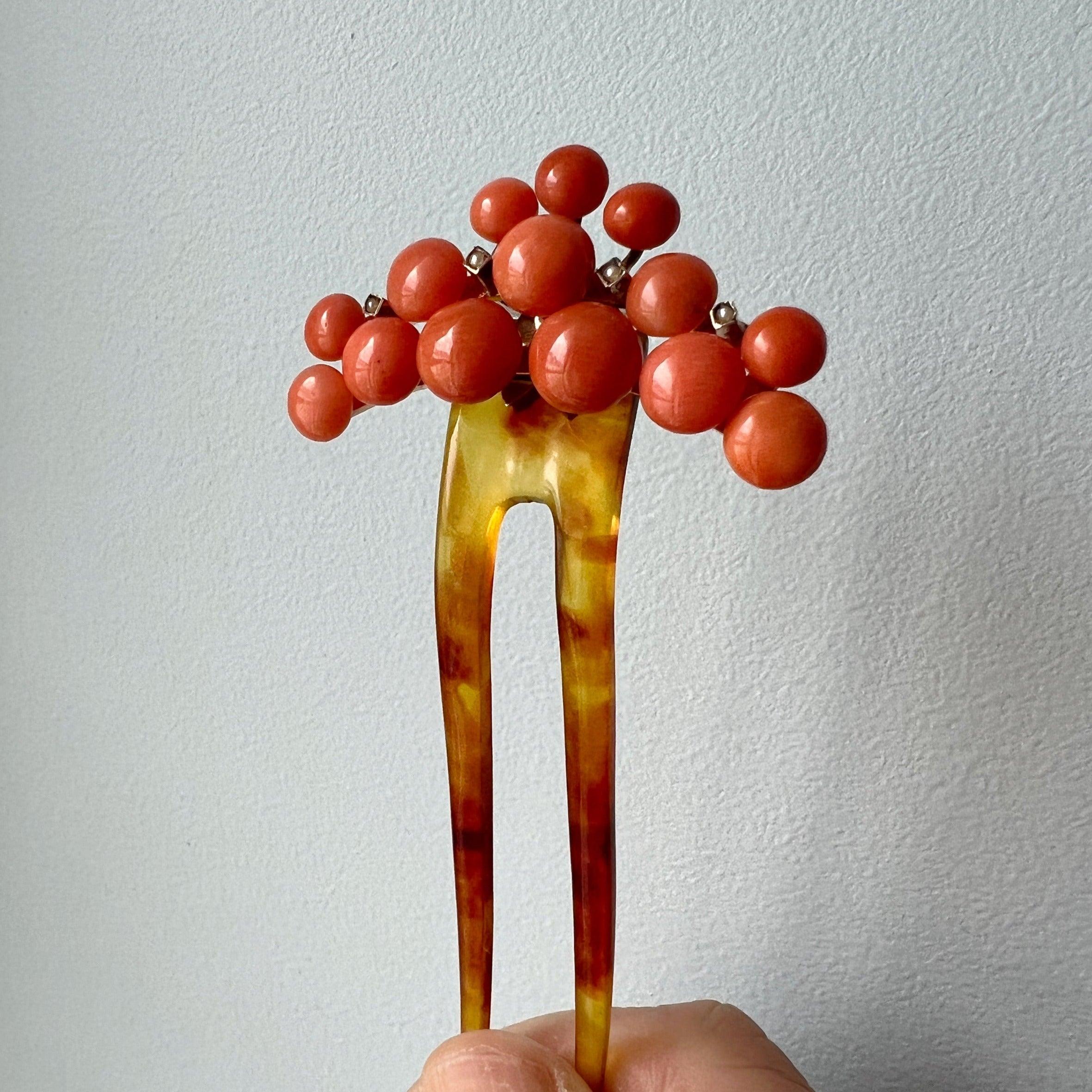 Antique coral pearl beads hair comb - Curiously timeless