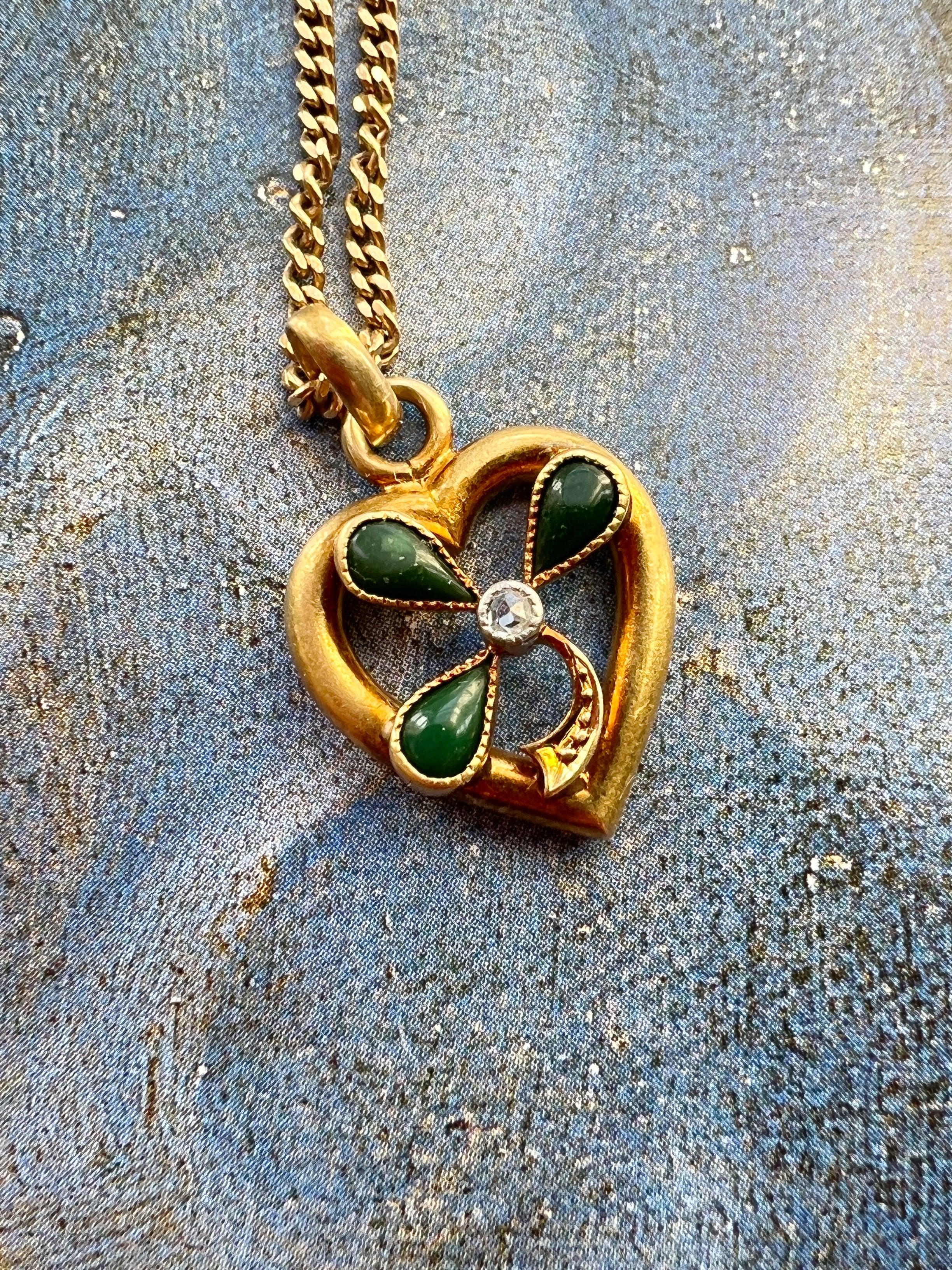 Sweet antique 18K gold Shamrock Clover heart diamond pendant - Curiously timeless