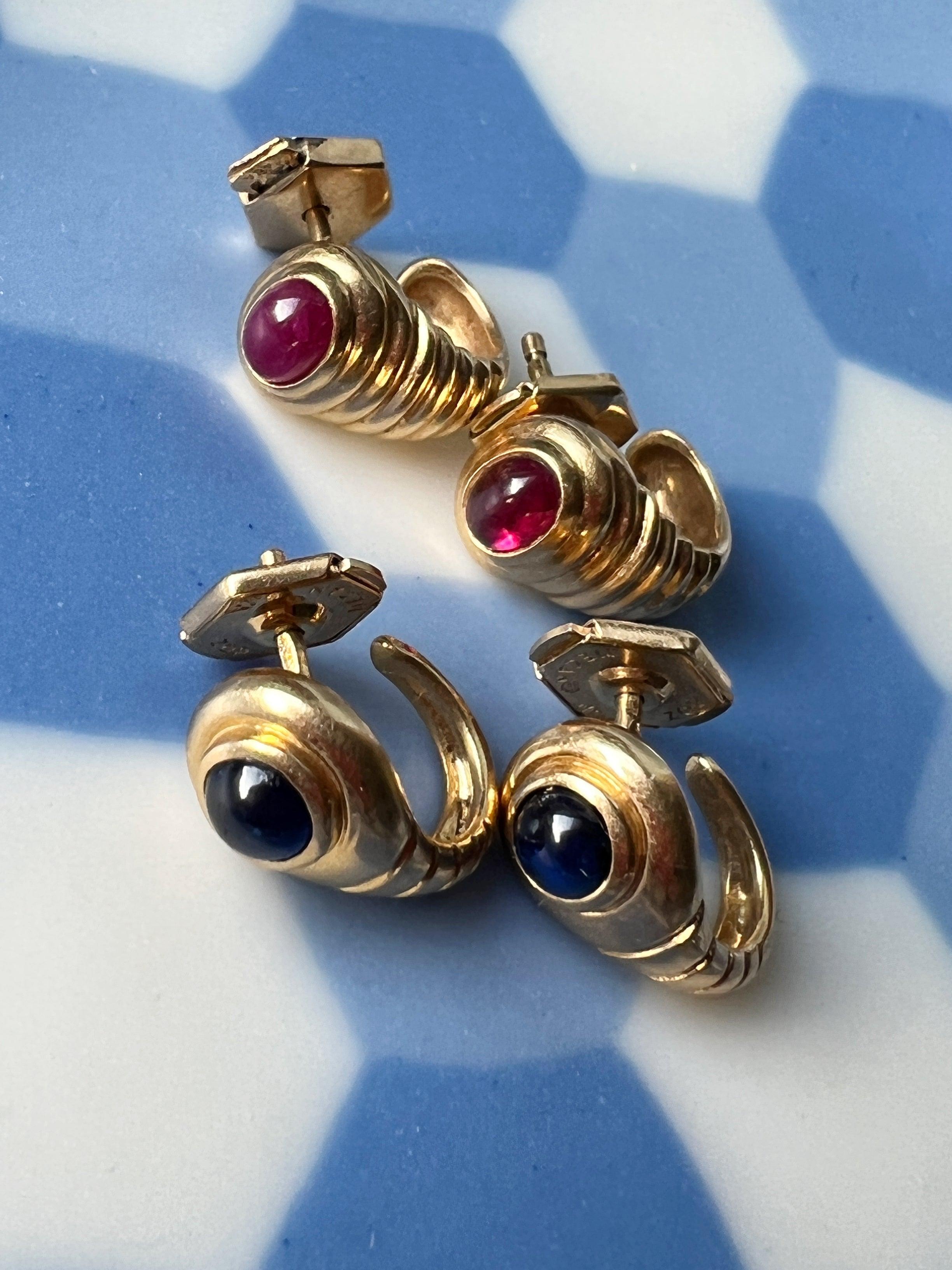 French vintage 18K gold blue sapphire snake tail earrings - Curiously timeless