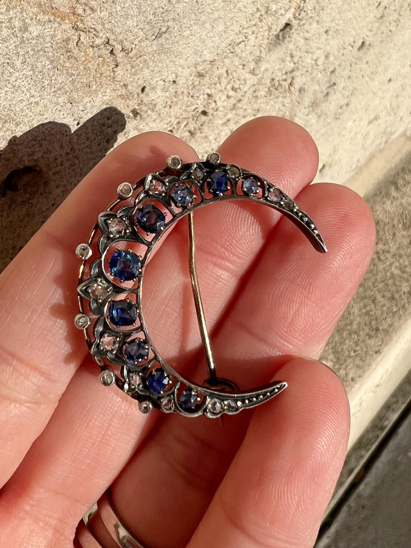 Victorian era 18K gold diamond blue sapphire crescent moon brooch