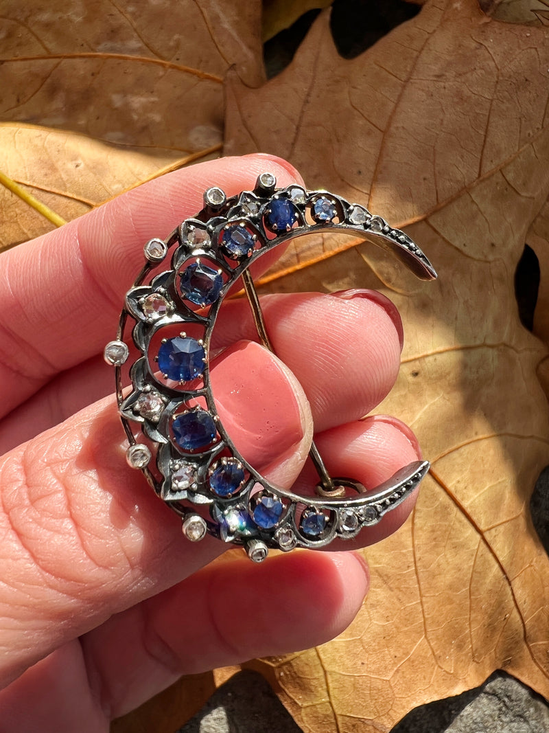 Victorian era 18K gold diamond blue sapphire crescent moon brooch