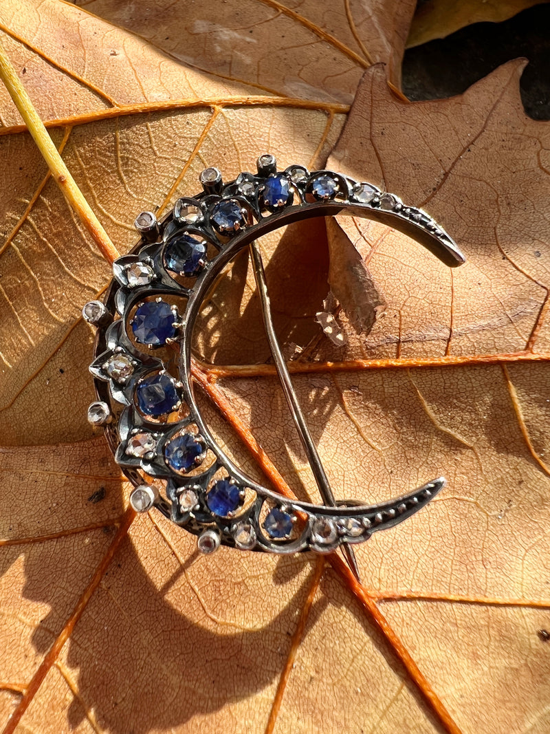 Victorian era 18K gold diamond blue sapphire crescent moon brooch