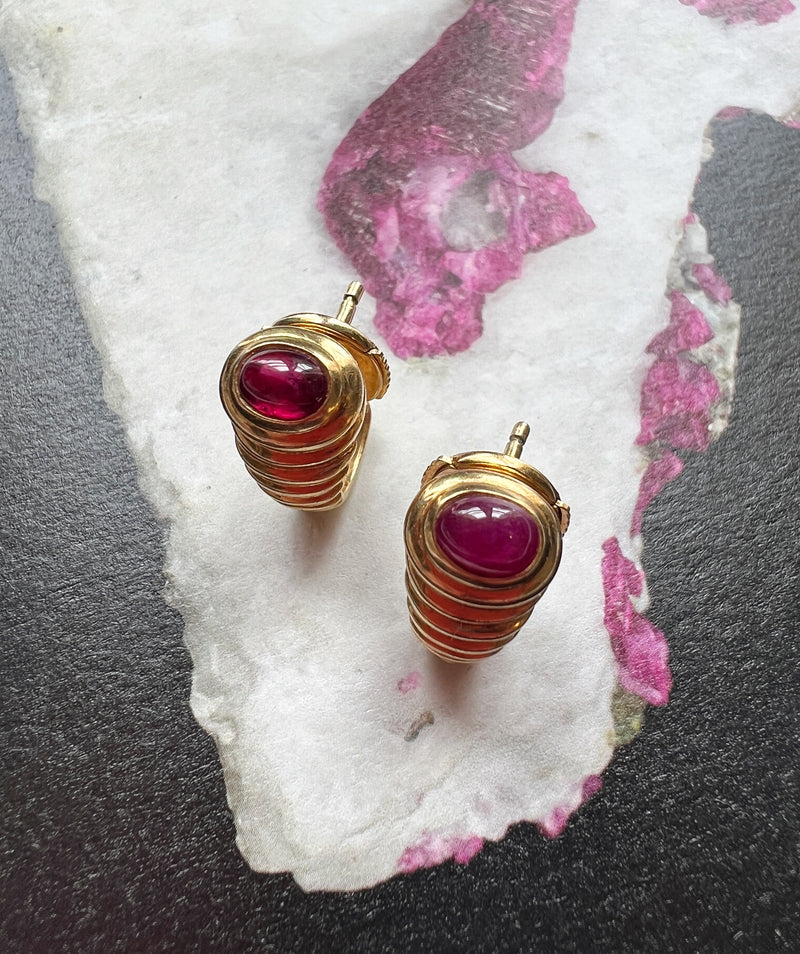 French Vintage 18K gold ruby snake tail earrings