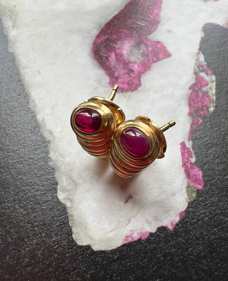 French Vintage 18K gold ruby snake tail earrings