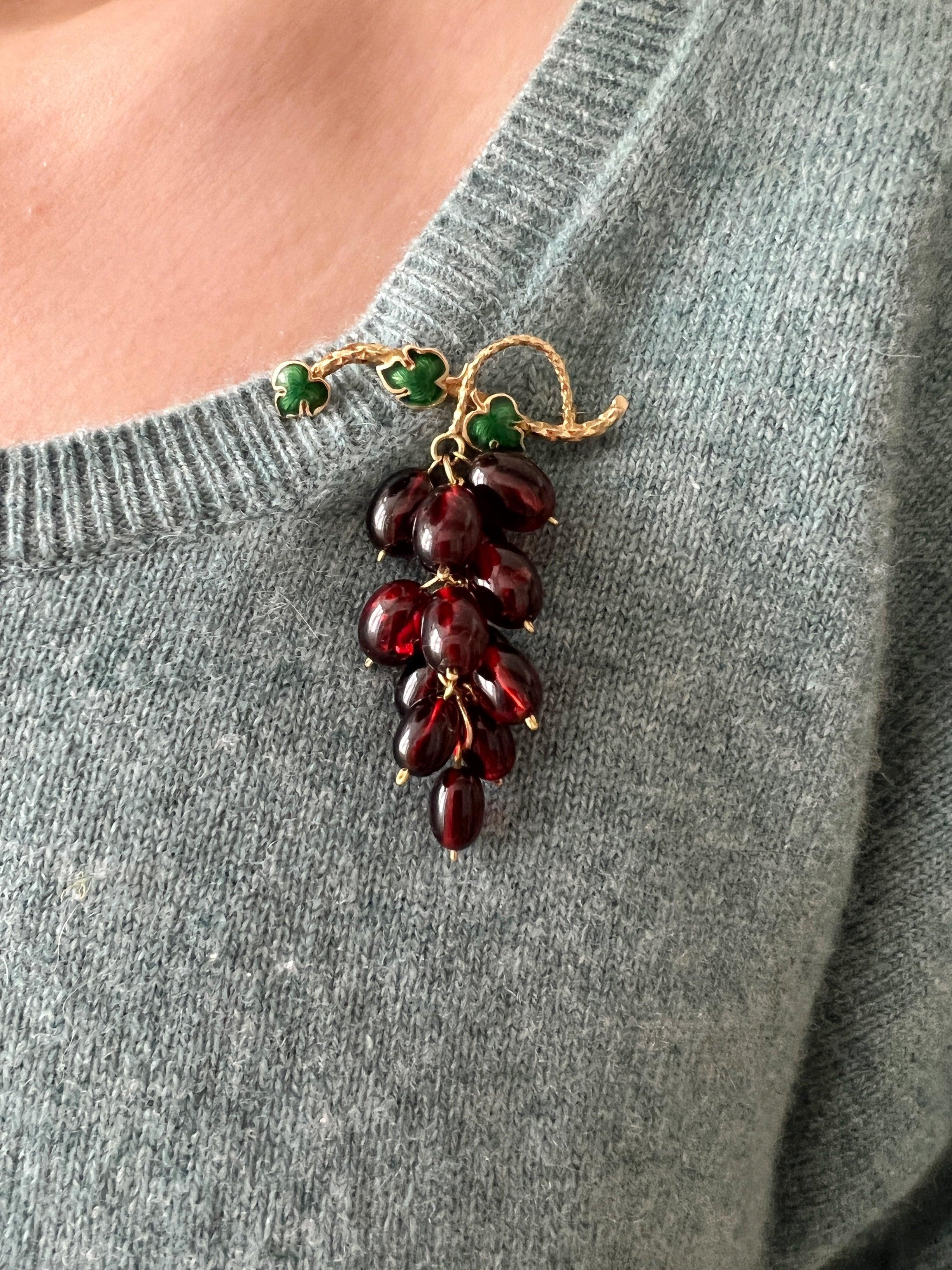 Antique garnet 18K gold Grapes Brooch - Curiously timeless